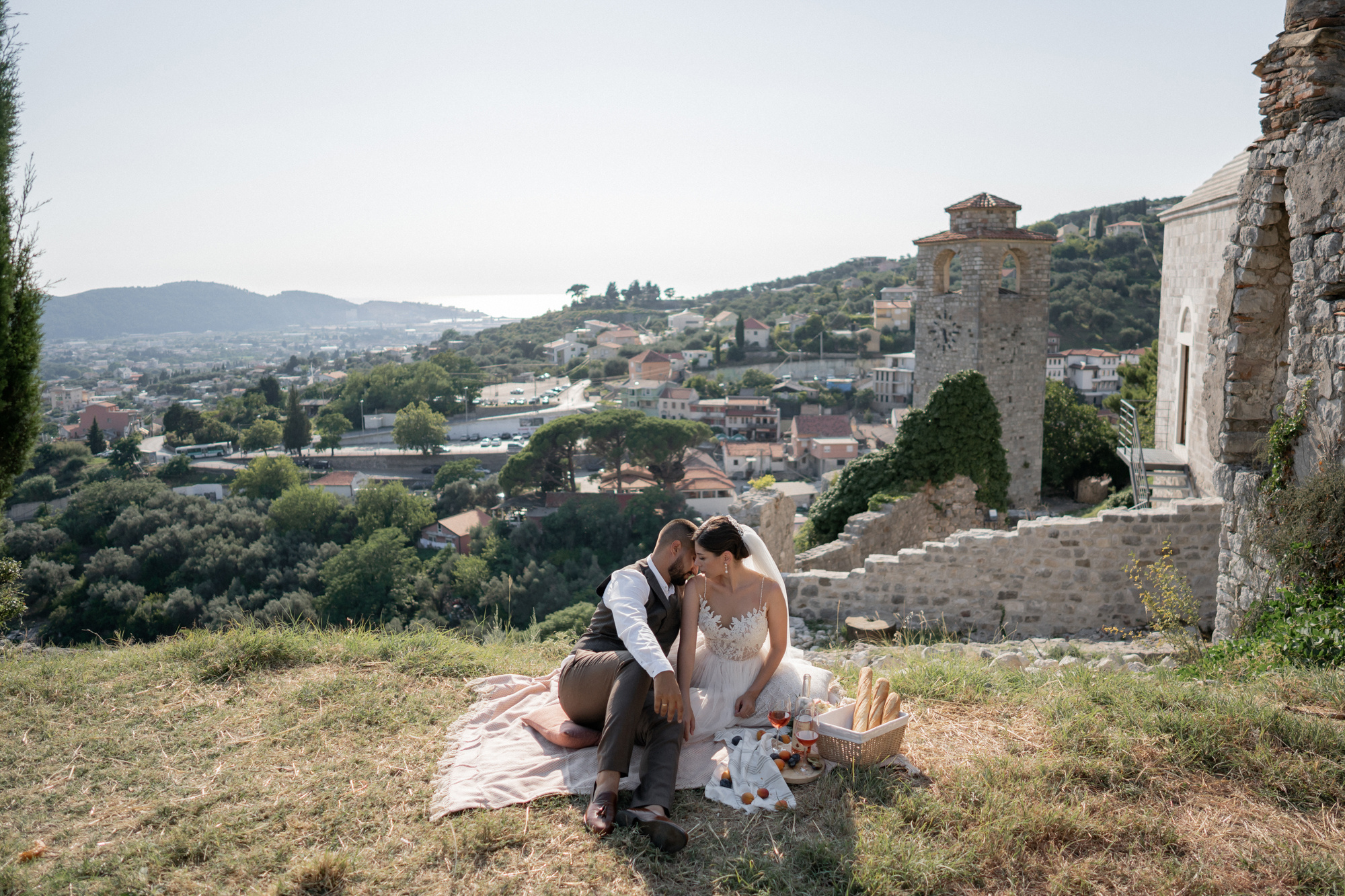 Vjenčanje u crkvi u Crnoj Gori | Virab i Lili