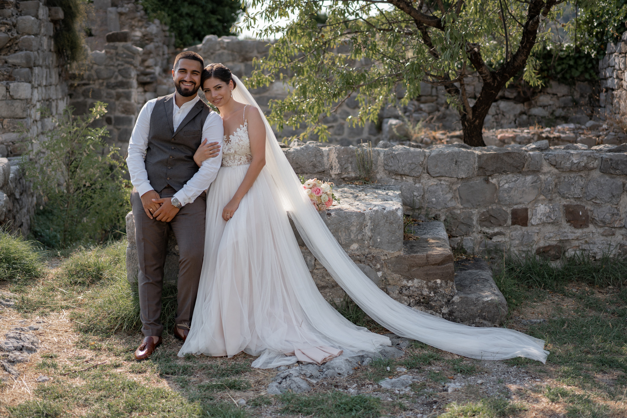 Vjenčanje u crkvi u Crnoj Gori | Virab i Lili