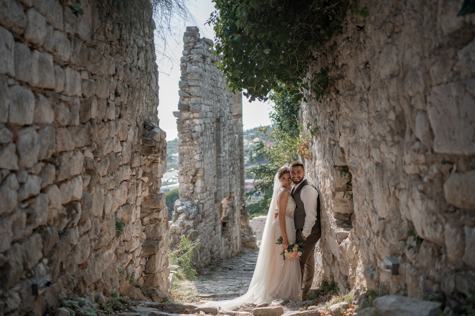 Vjenčanje u crkvi u Crnoj Gori | Virab i Lili