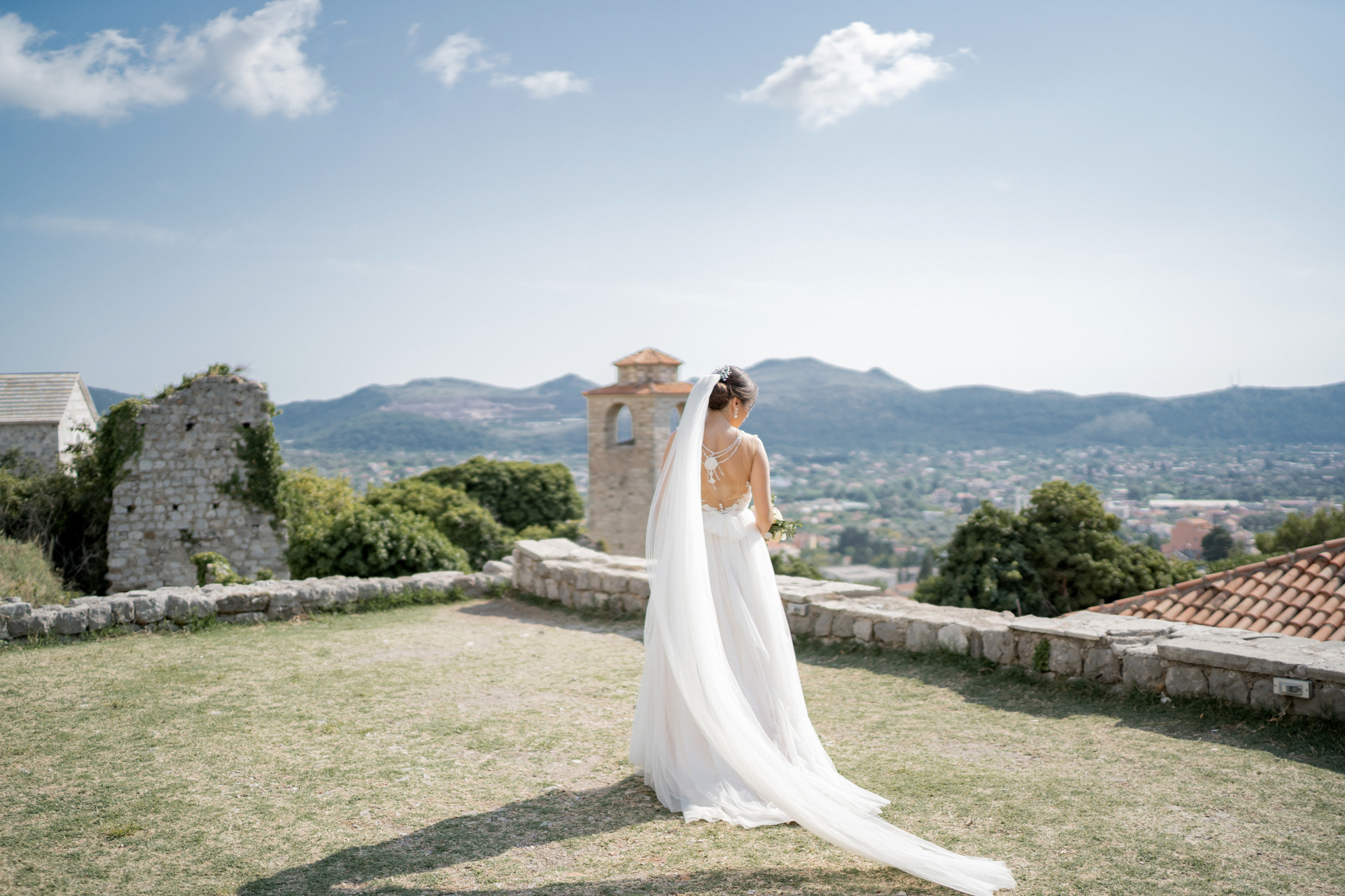 Vjenčanje u crkvi u Crnoj Gori | Virab i Lili