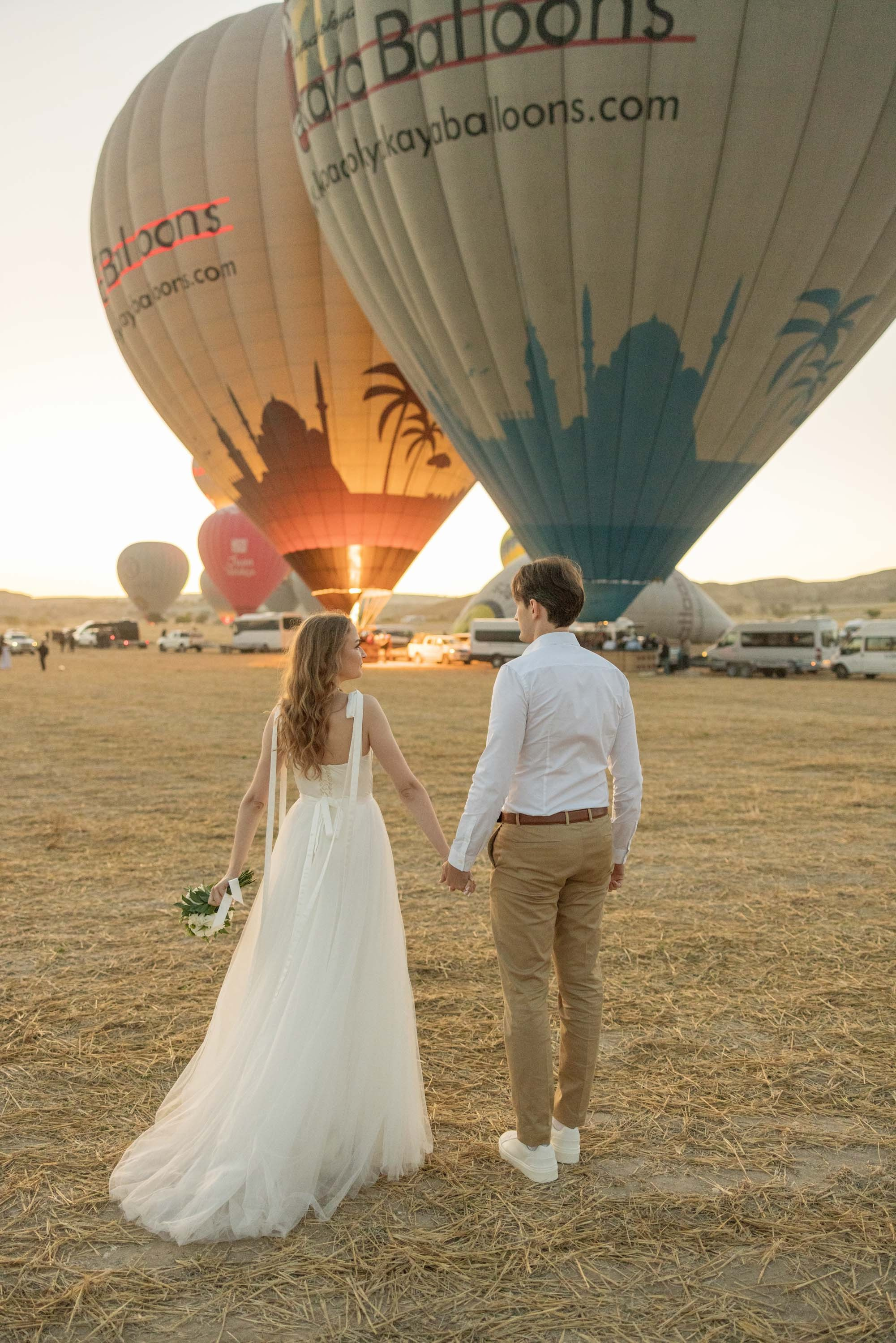 Wedding photo shoot in cappadocia. Julia Ganch I Fashion Wedding Photography I Cappadocia Turkey