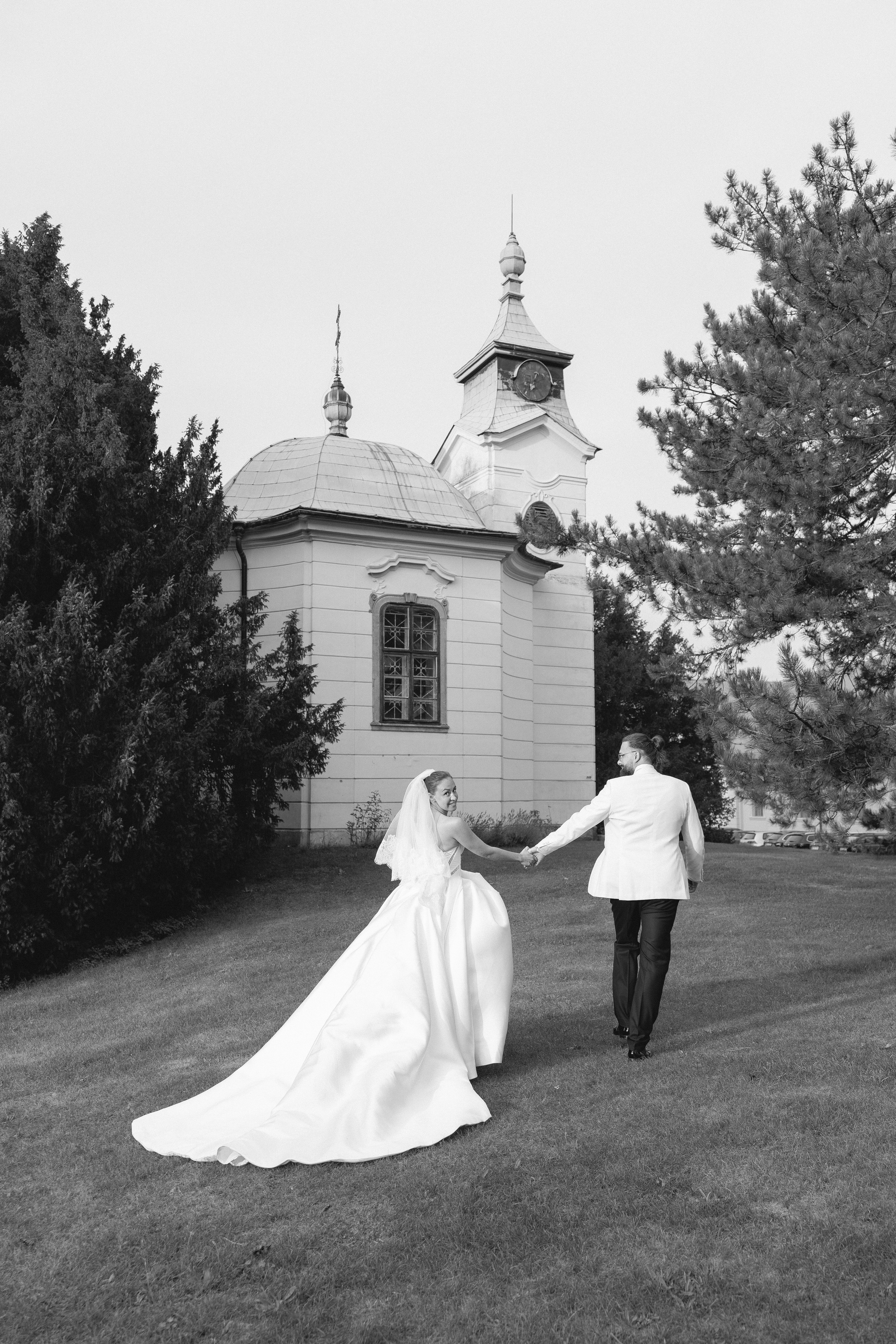 Wedding at Chateau Karlova Koruna