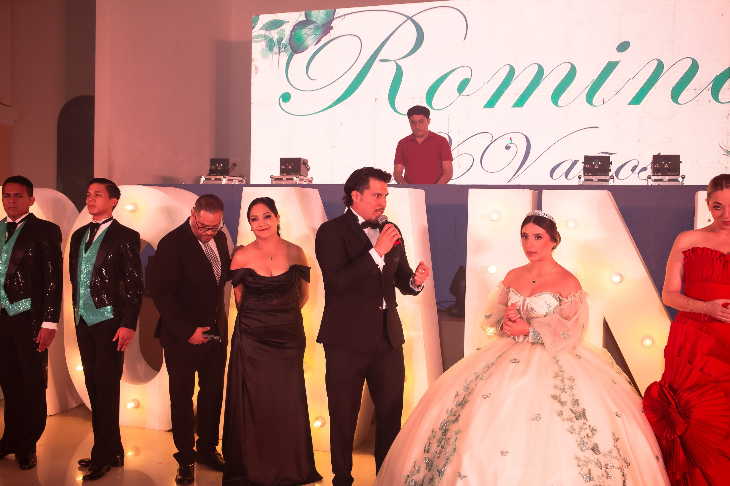 XV AÑOS ROMINA