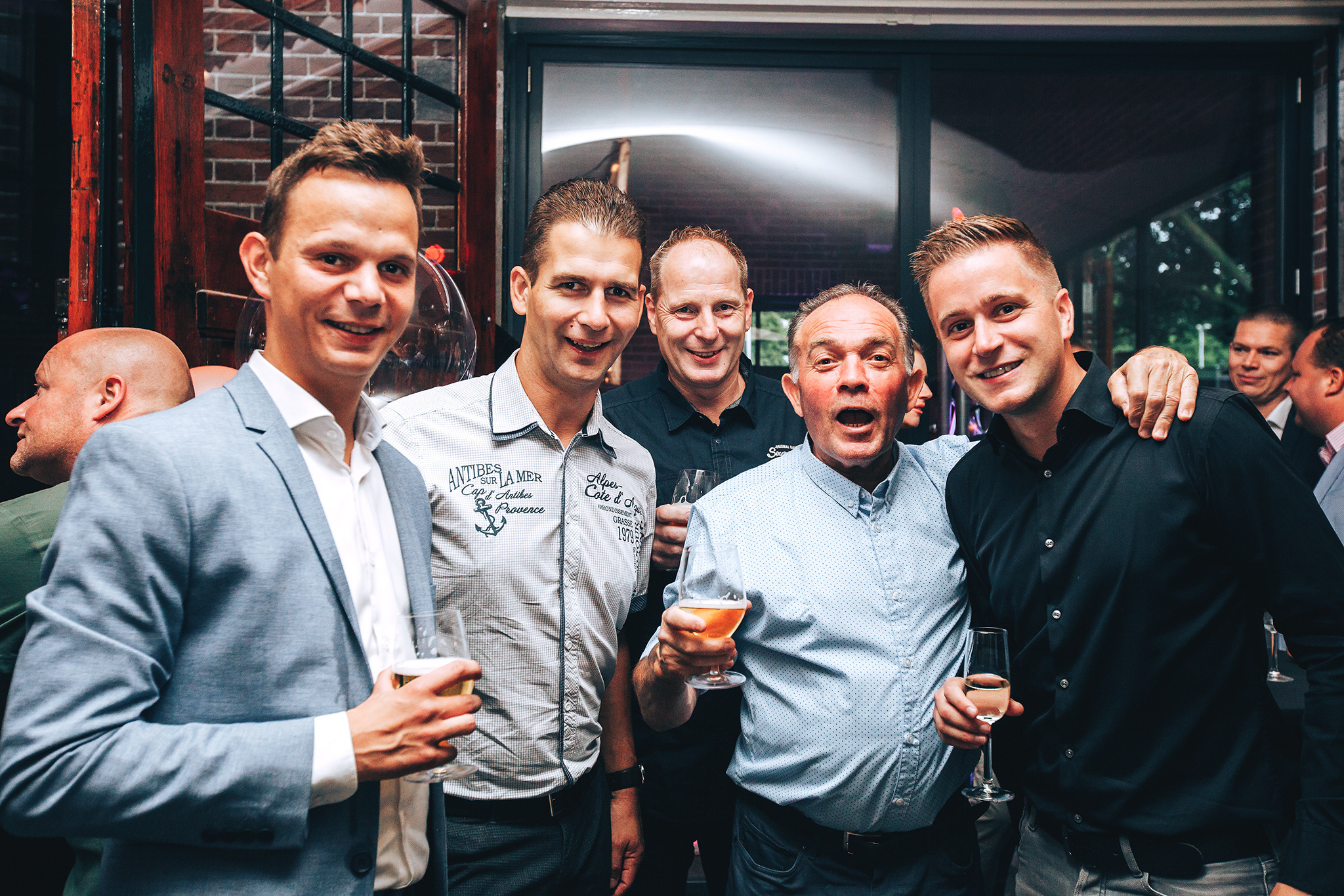 Carol & Theo. Amina Gunenc - bruiloft- en familie fotograaf in Nederland