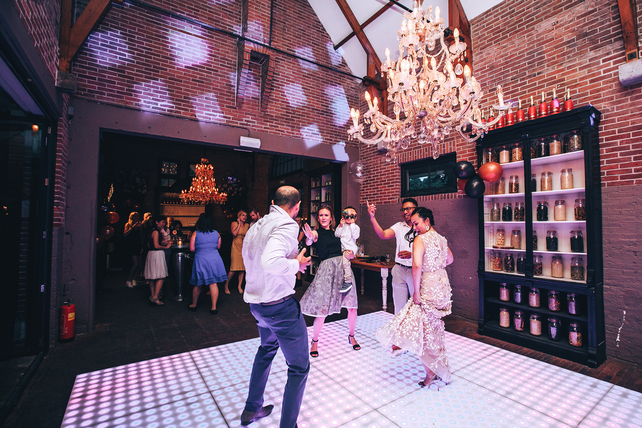 Carol & Theo. Amina Gunenc - bruiloft- en familie fotograaf in Nederland