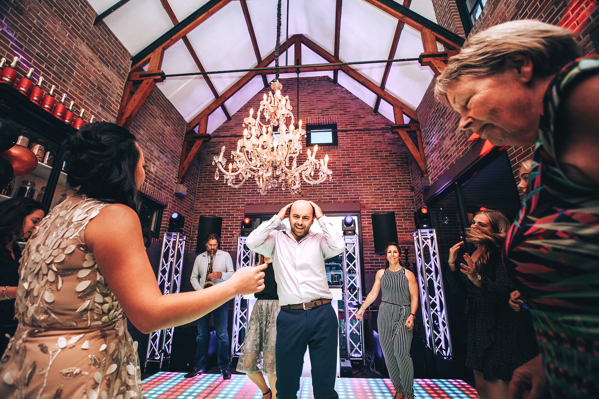 Carol & Theo. Amina Gunenc - bruiloft- en familie fotograaf in Nederland