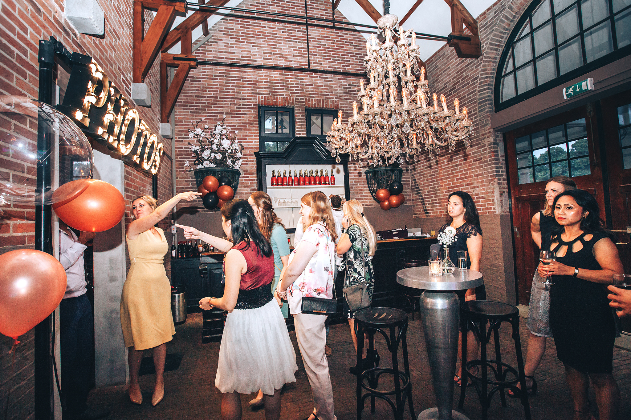 Carol & Theo. Amina Gunenc - bruiloft- en familie fotograaf in Nederland