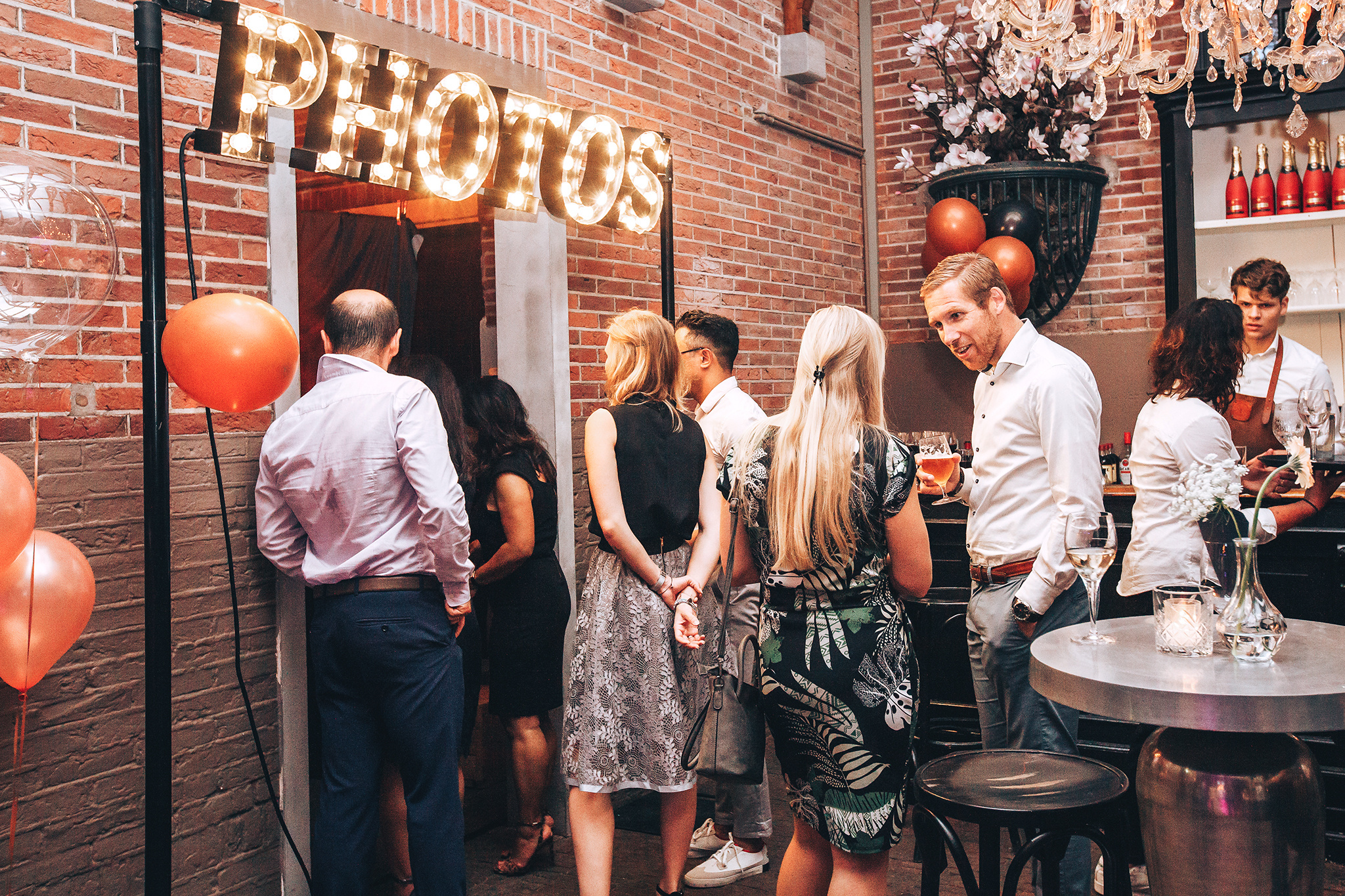 Carol & Theo. Amina Gunenc - bruiloft- en familie fotograaf in Nederland