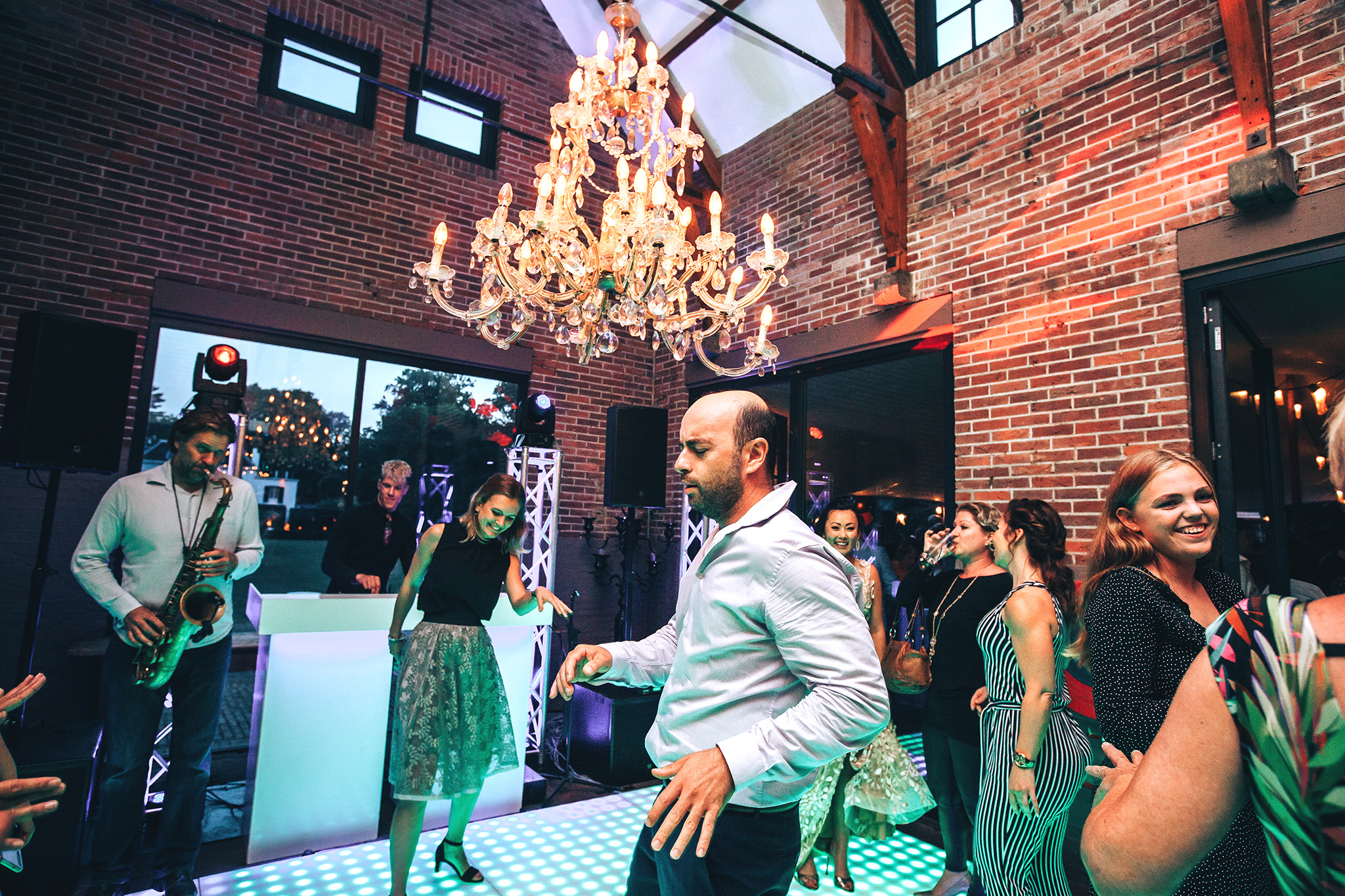 Carol & Theo. Amina Gunenc - bruiloft- en familie fotograaf in Nederland