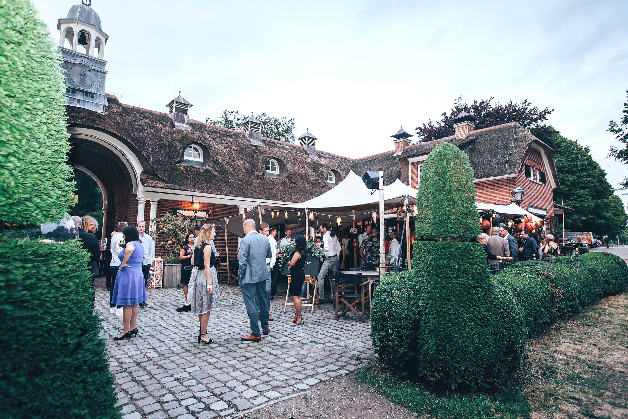 Carol & Theo. Amina Gunenc - bruiloft- en familie fotograaf in Nederland