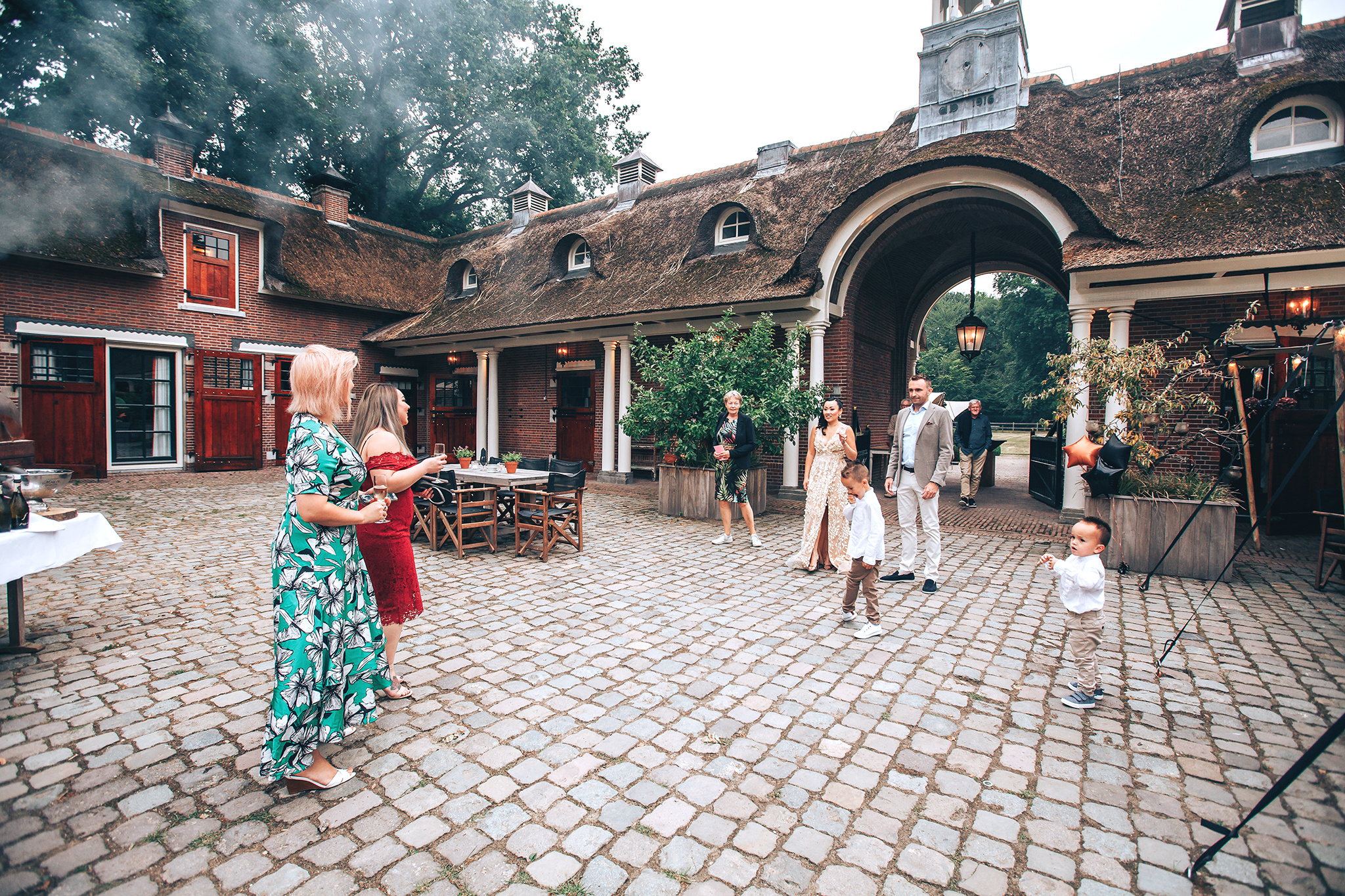 Carol & Theo. Amina Gunenc - bruiloft- en familie fotograaf in Nederland