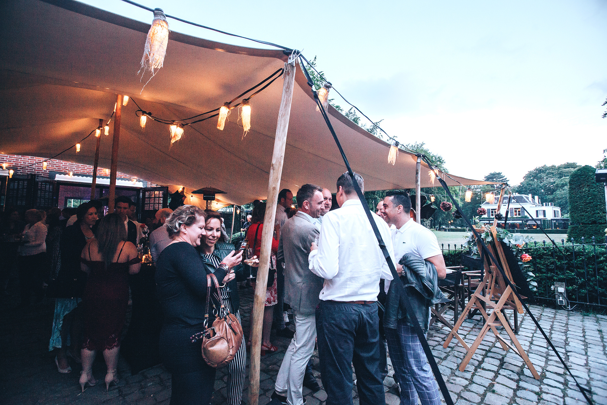 Carol & Theo. Amina Gunenc - bruiloft- en familie fotograaf in Nederland