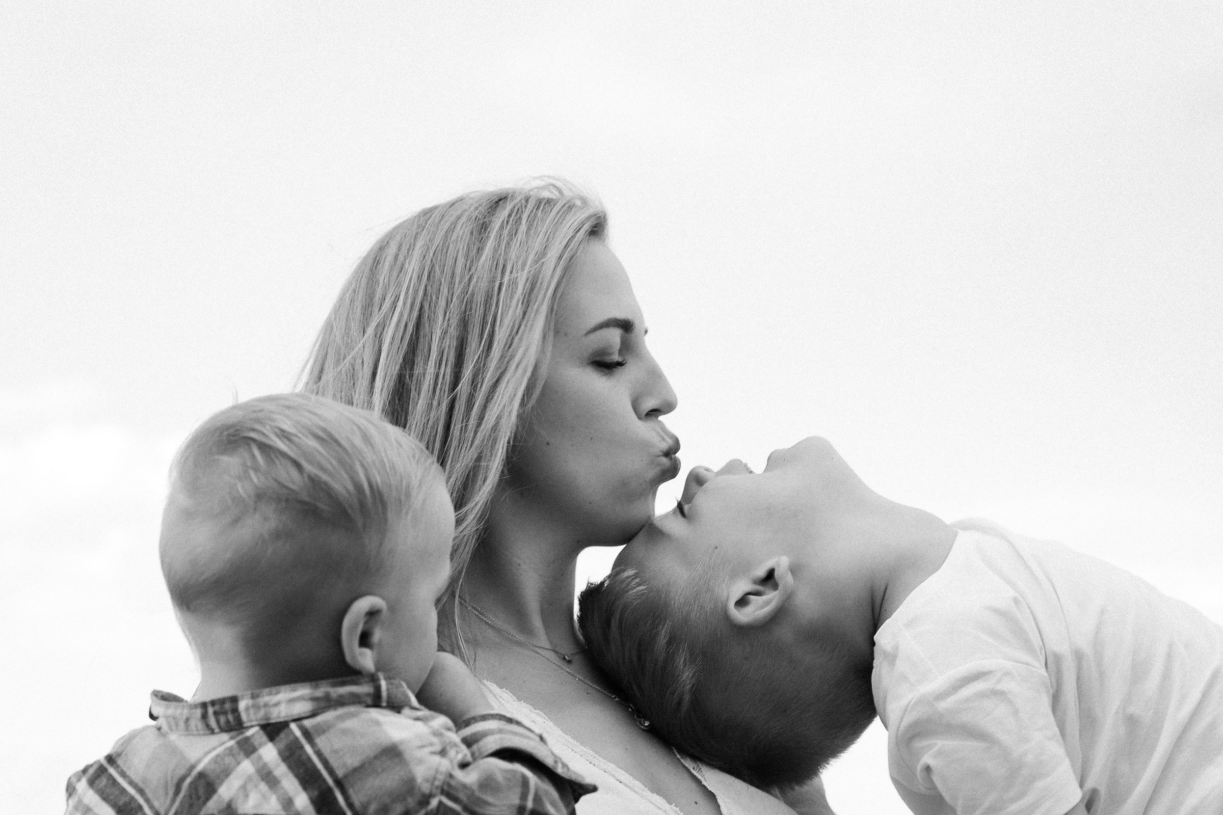 JULIIA. TETIANA UDOVYCHENKO PORTRAIT PHOTOGRAPHER