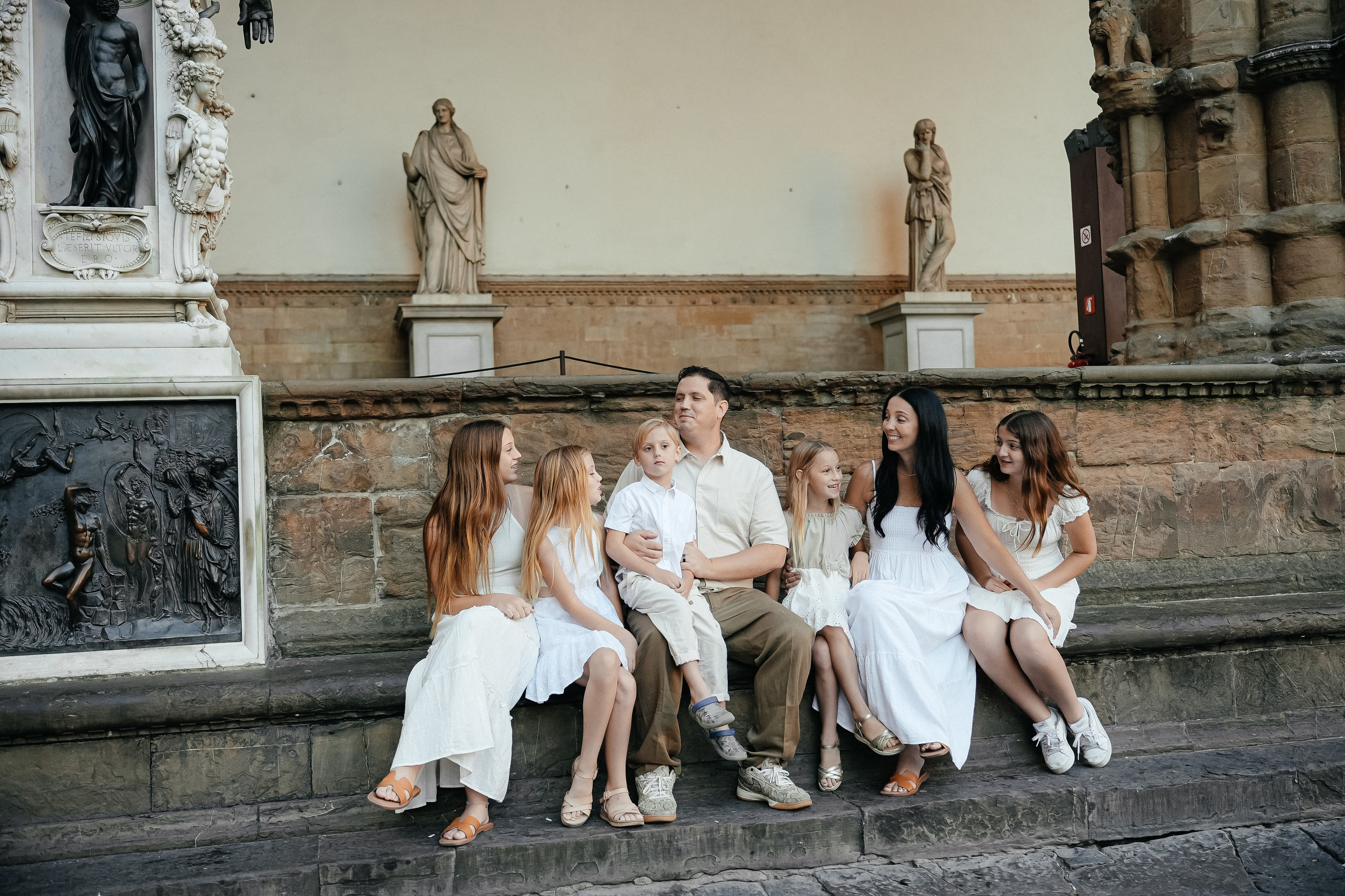 Stella & Family. Wedding Photographer in Italy