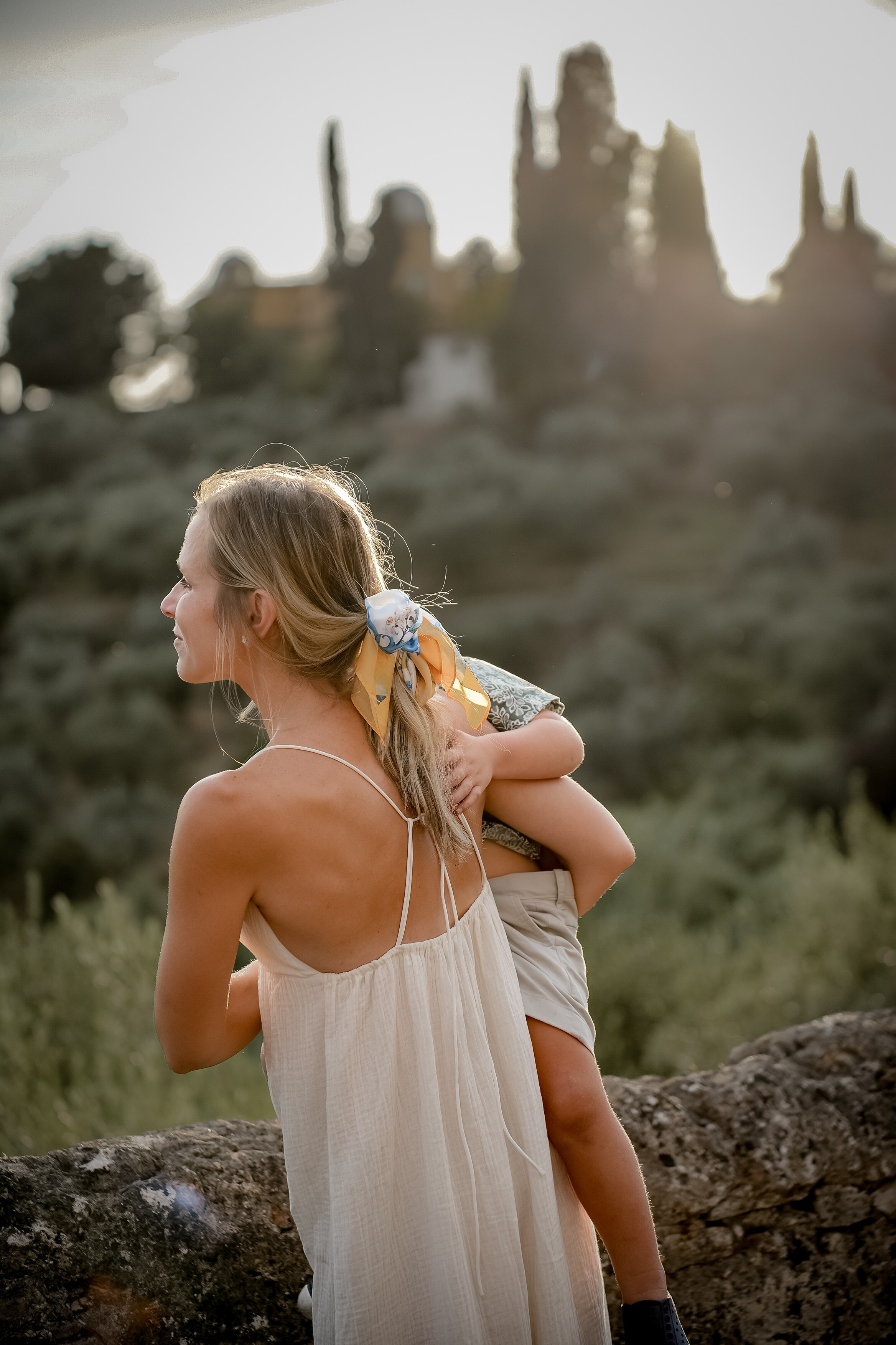 Nicole & Family. Wedding Photographer in Italy