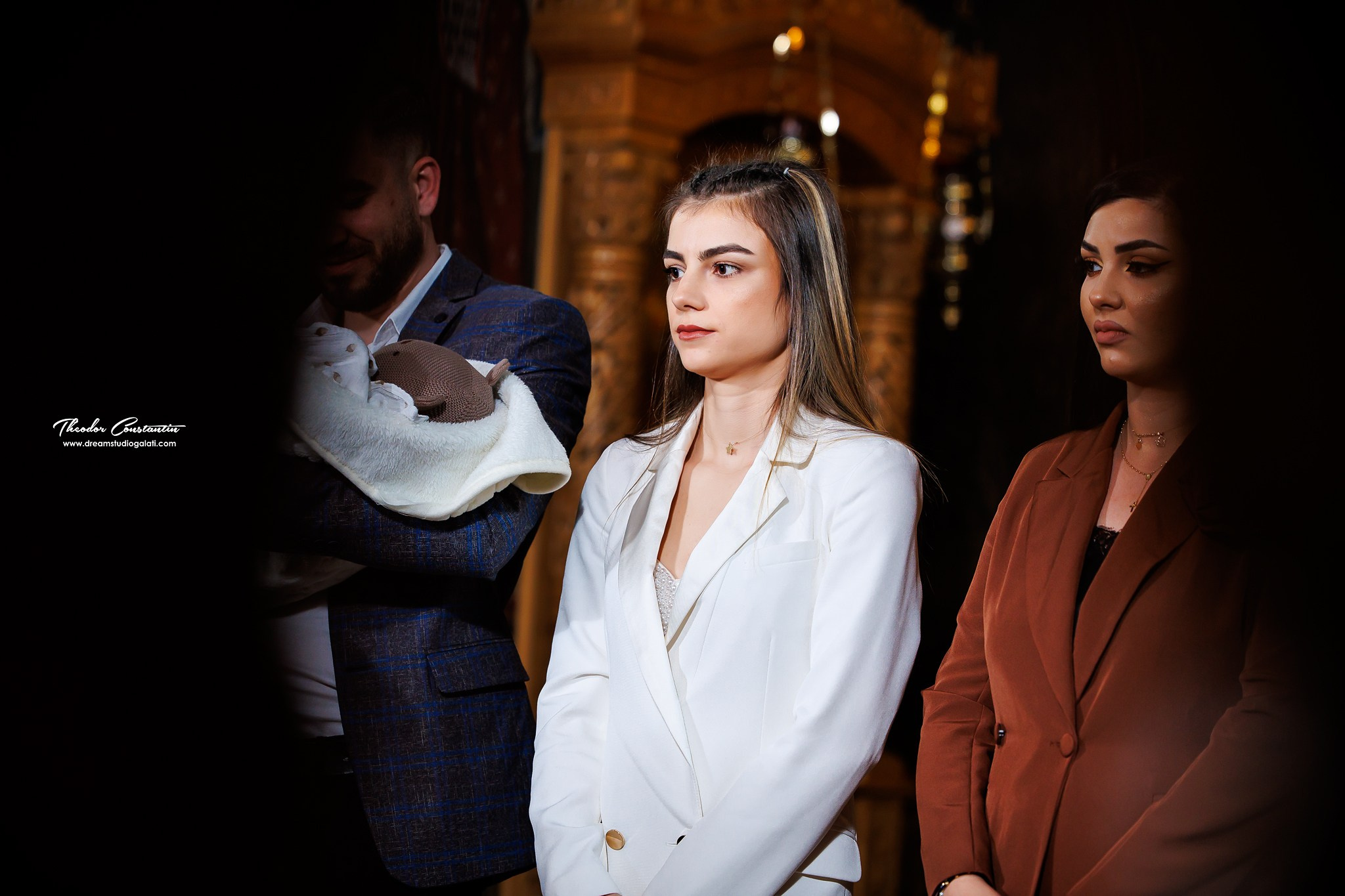 Botez. Dream Studio Galați – ședințe foto profesionale pentru familie, portrete și evenimente