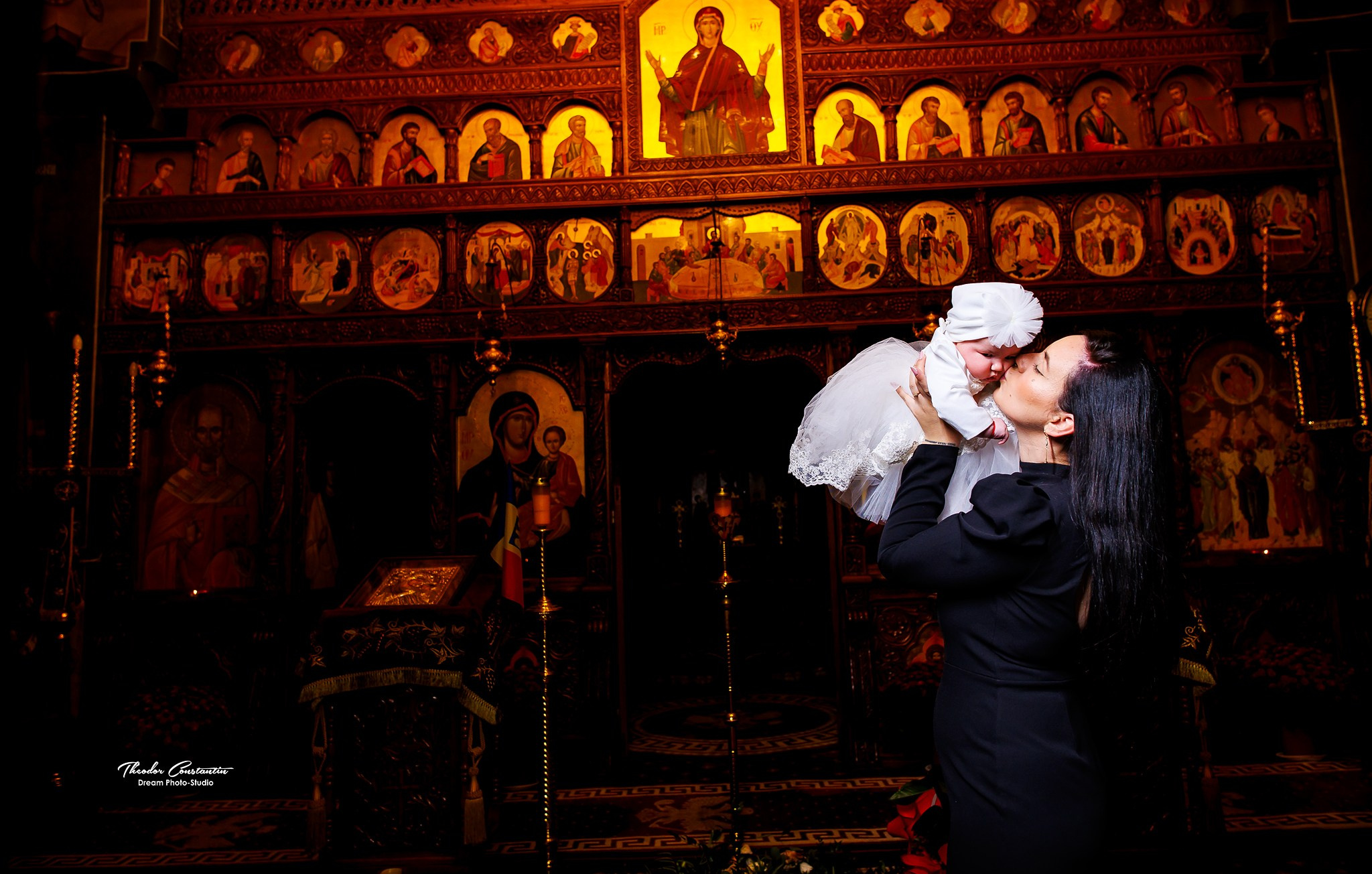 Botez. Dream Studio Galați – ședințe foto profesionale pentru familie, portrete și evenimente