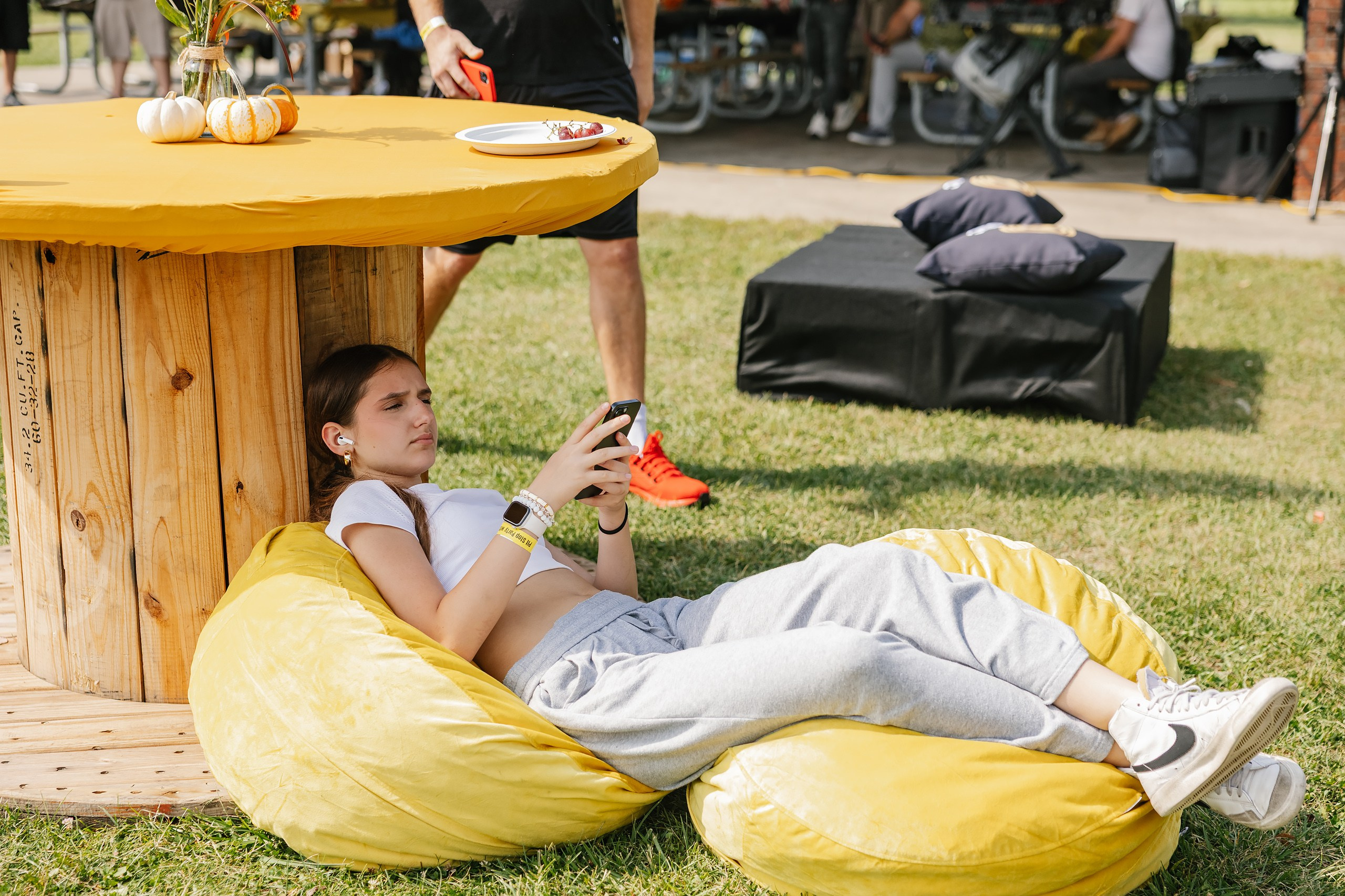 OCMC 09.13.2025. Wedding family event photographer in Chicago Nick Yushevich