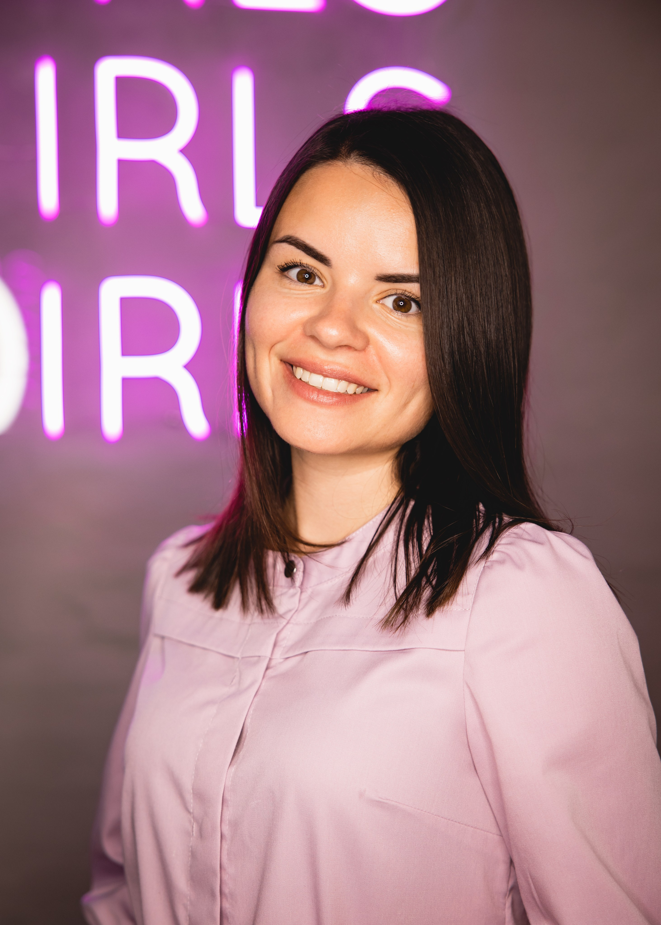 G-spot CPH (beauty salon). Professional wedding photographer in Copenhagen, Denmark — Julia Byron