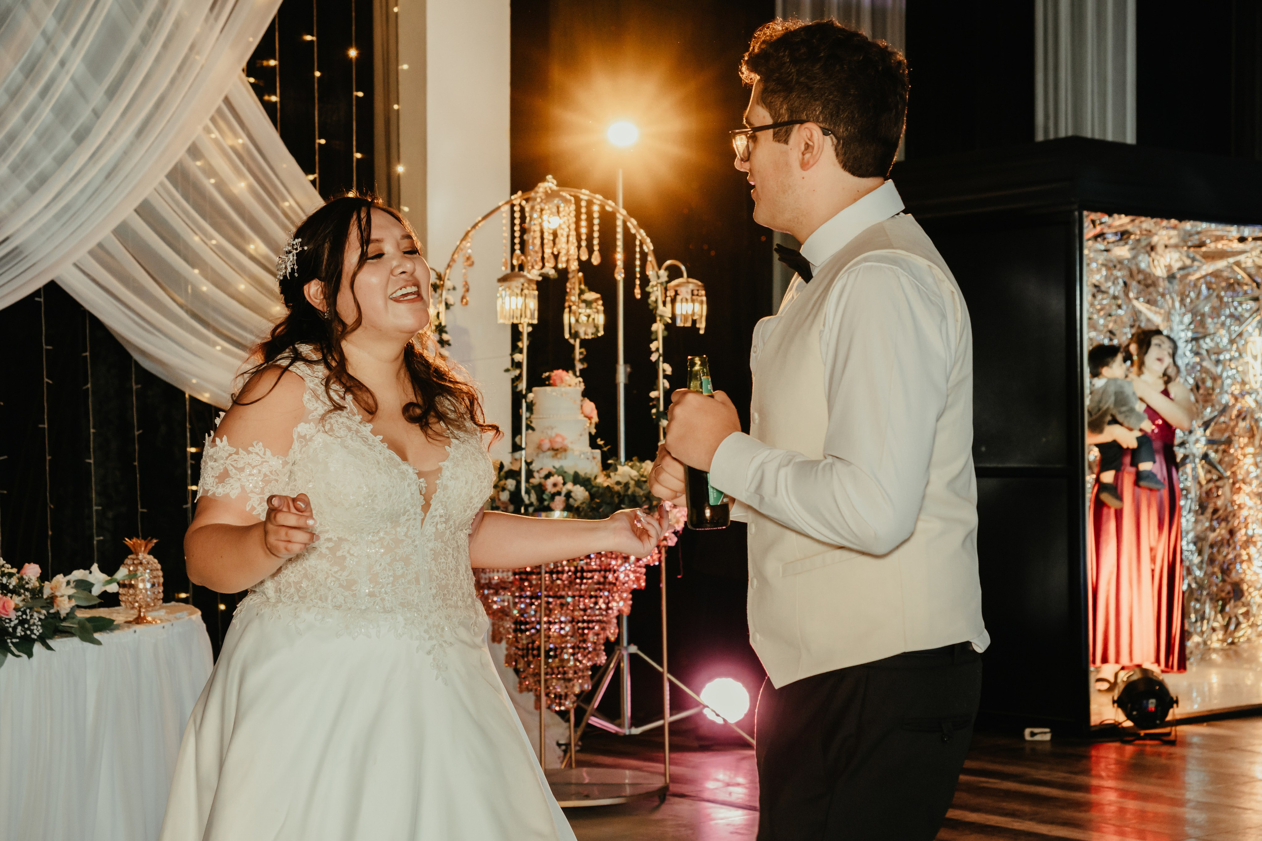 VANIA + LUIS BODA CIVIL. Studio KVTA | Fotografía y Video de Bodas en Arequipa