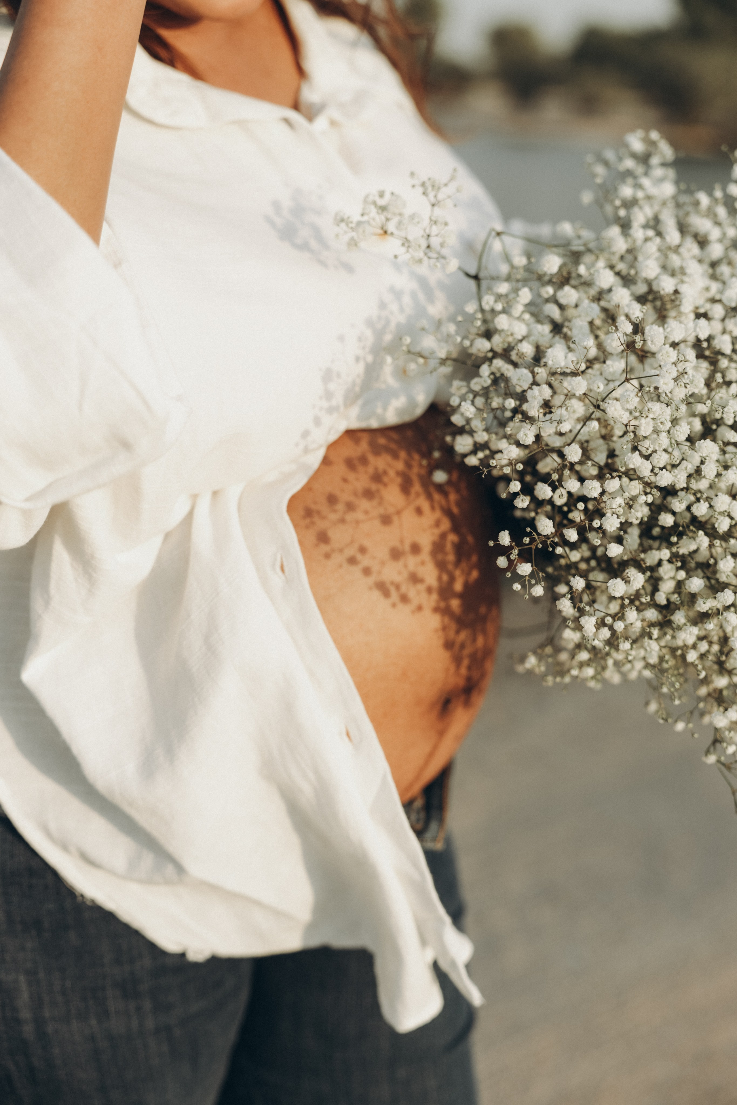 Vidhi’s Maternity Session. Family Photographer in Dubai