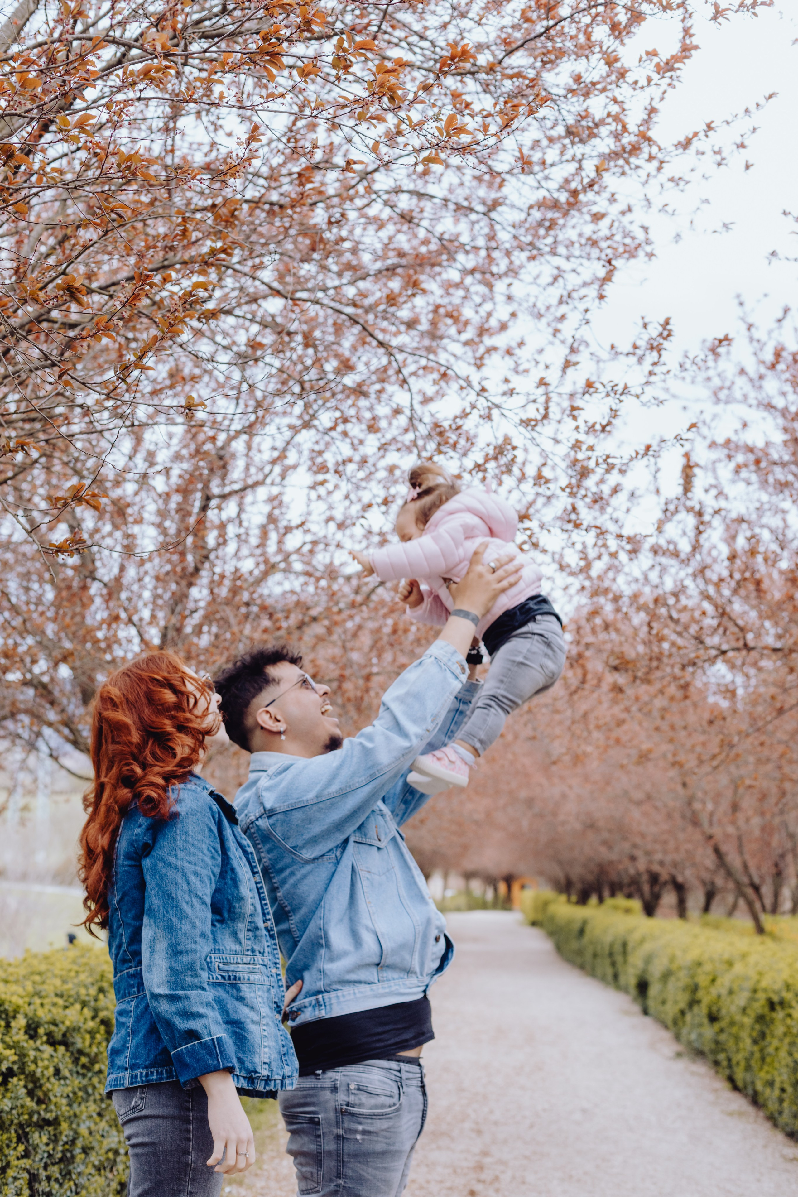 Paul & Maria. Wedding & couple photographer from Romania Rut Vetan