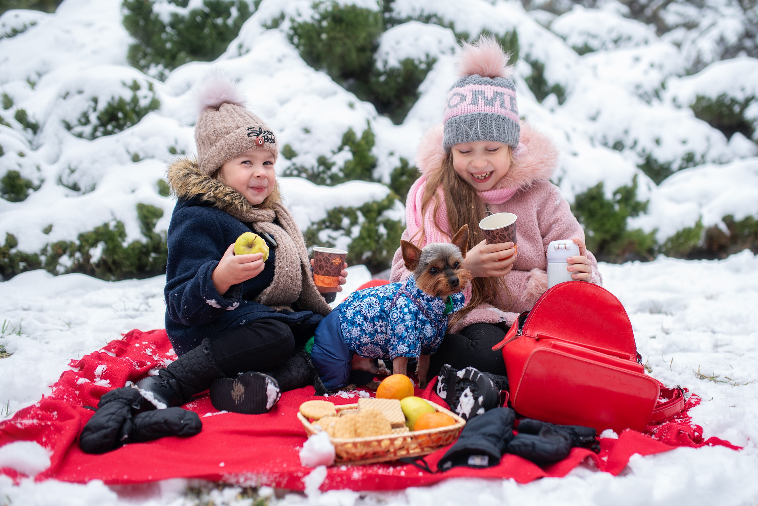 Сестрички Арианна & Альвинна. Ваш фотограф в Ашхабаде Гамлет Осипов