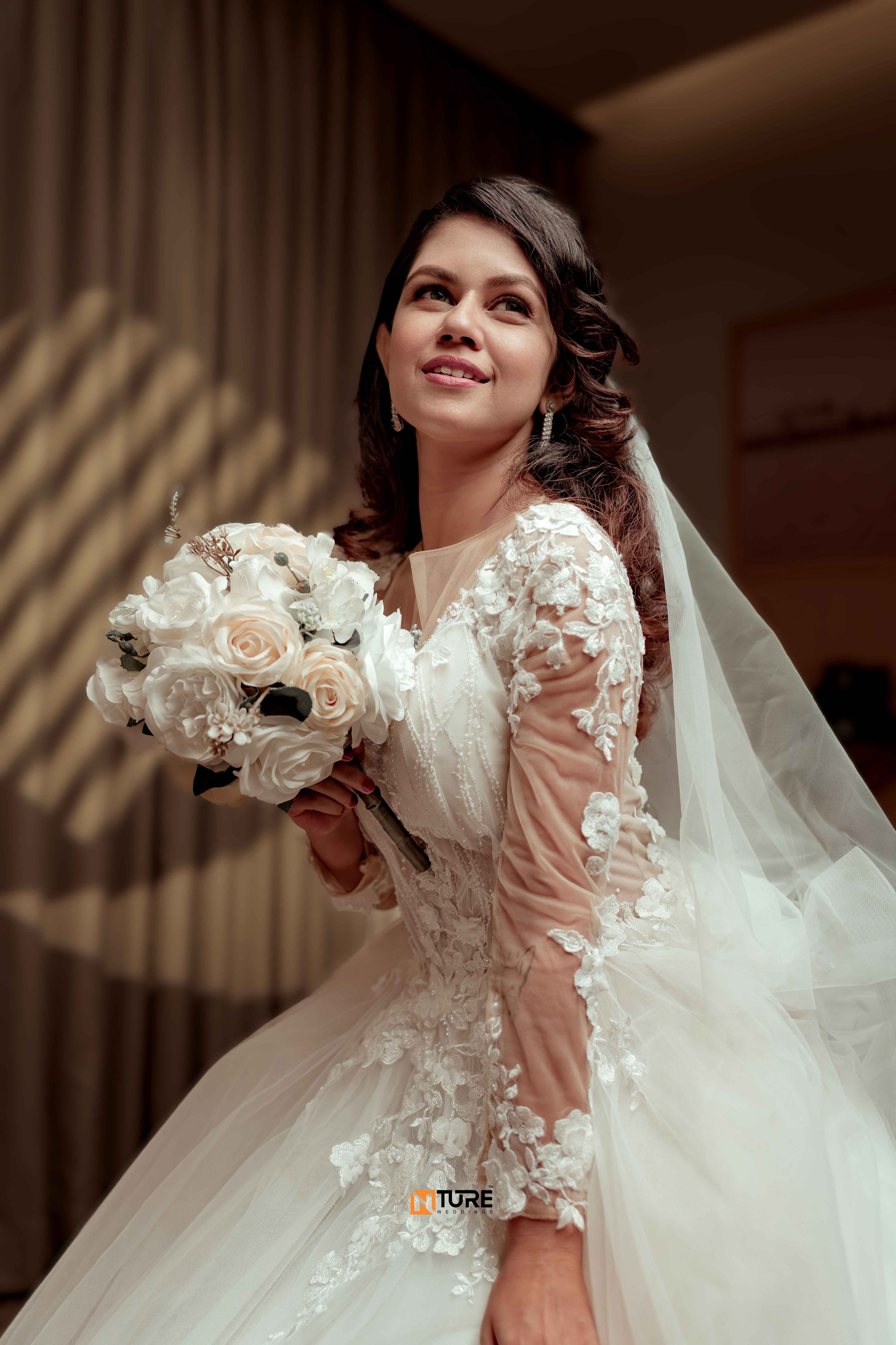 ROSHINI. NTURE WEDDING