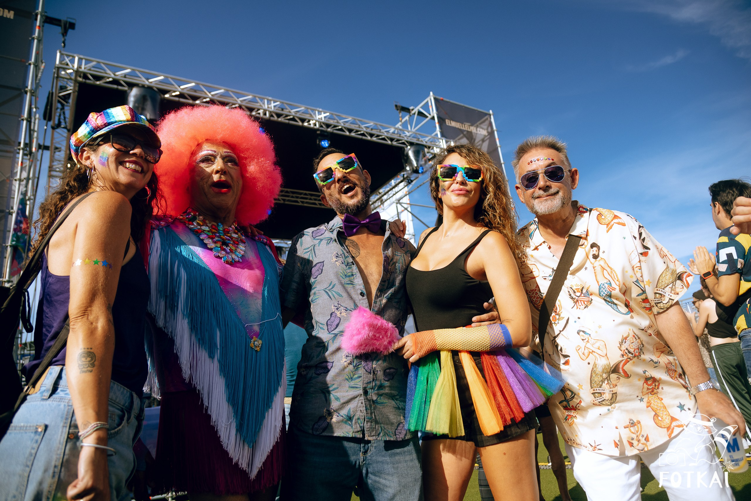 Cariña: La Fiesta 2025 Alicante — fotos del festival LGTBI y drag shows | FOTKAI