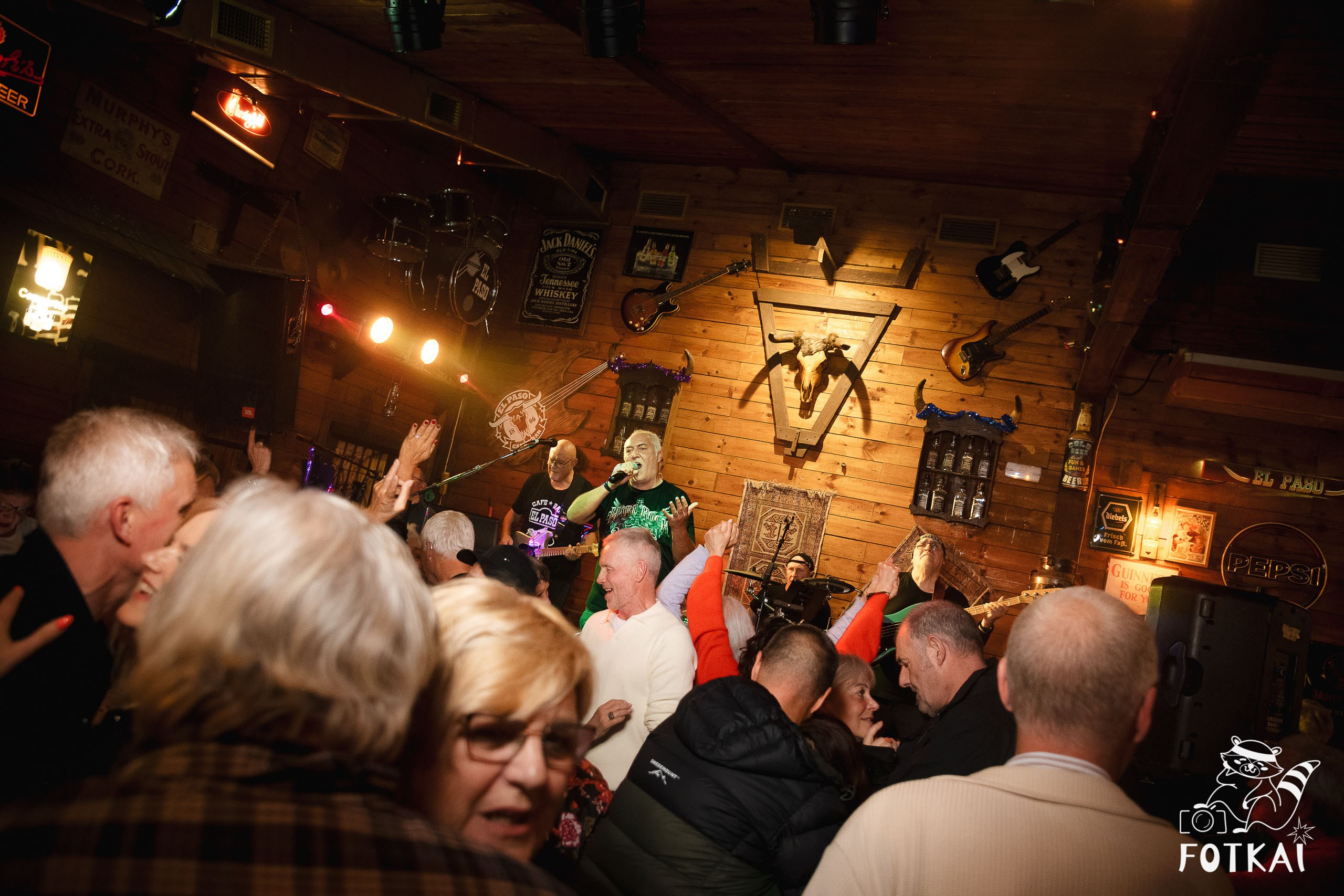 The Galaxy’s live at El Paso Bar Torrevieja: concert photo report | FOTKAI