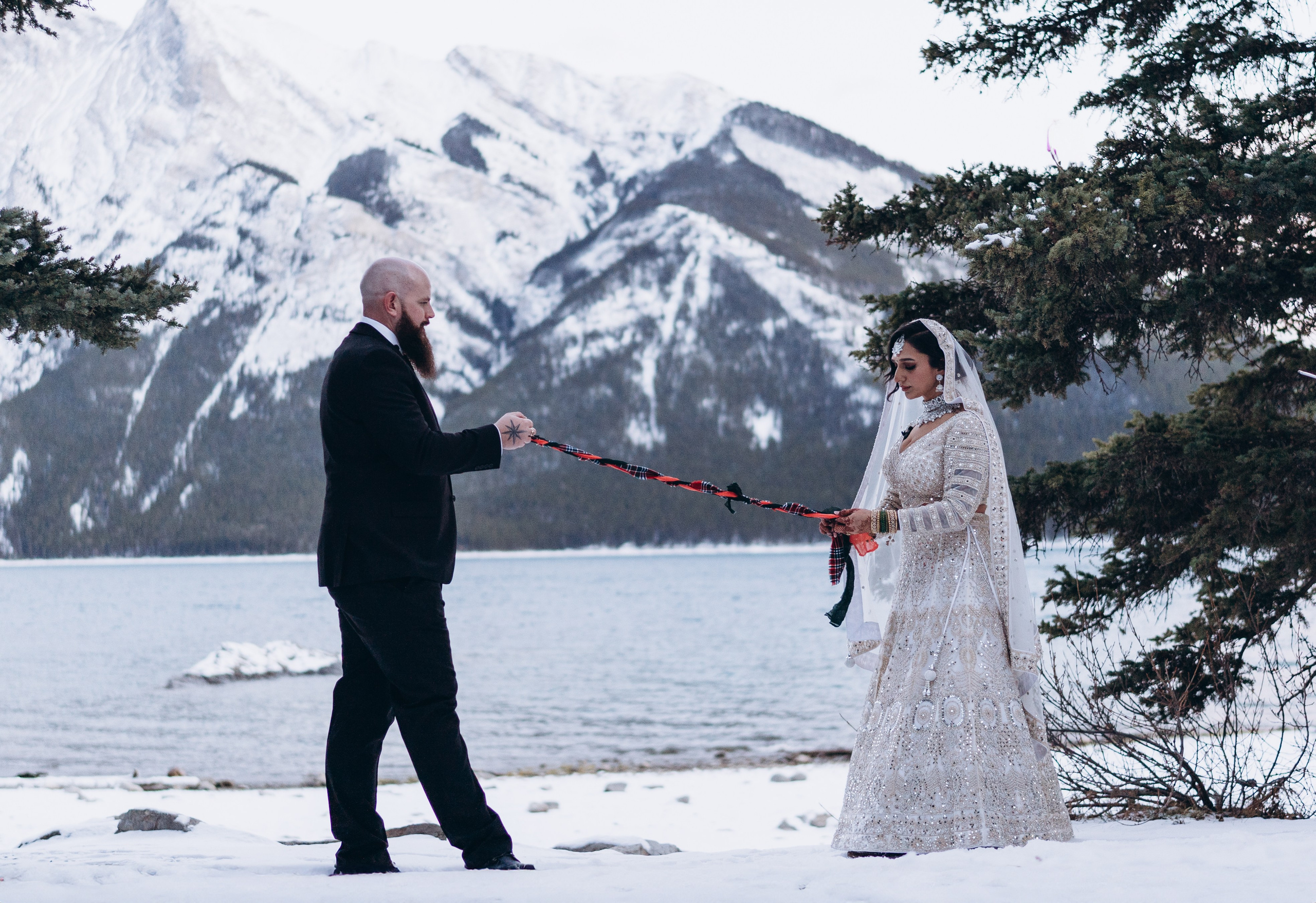 Neetu & Stewart. Calgary Wedding & Lifestyle Photographer — Yevhen Polishchuk