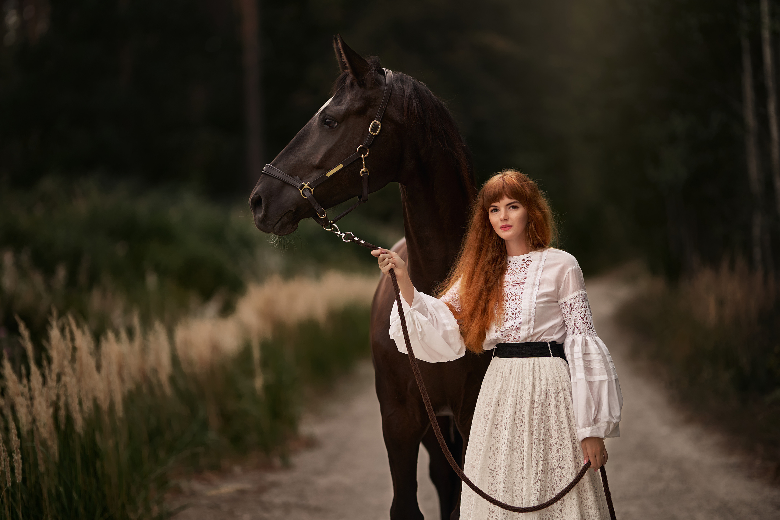 With Horses. Youdusha.com