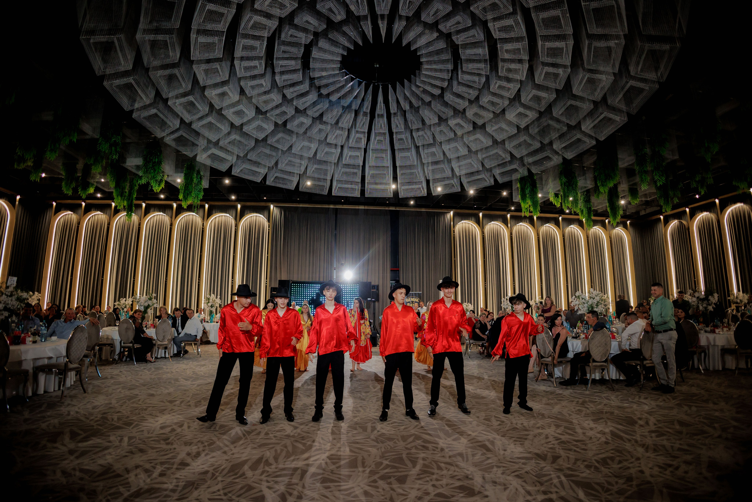 Nunta Nicoleta & Răzvan | Fotografie & Videografie Profesională. Servicii foto-video profesionale, pentru momente de neuitat