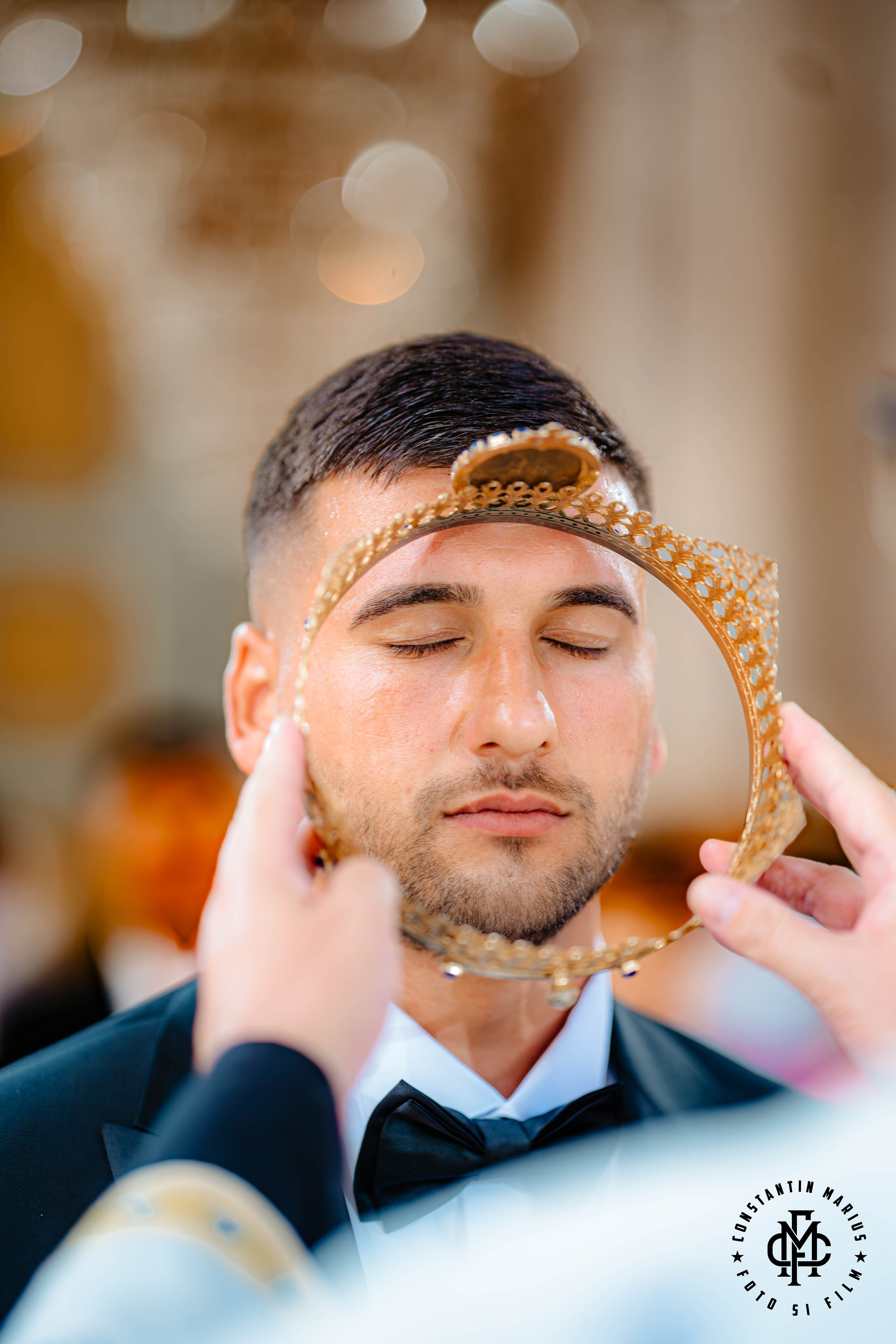 WEDDING PHOTOGRAPHY. DESPRE NOI