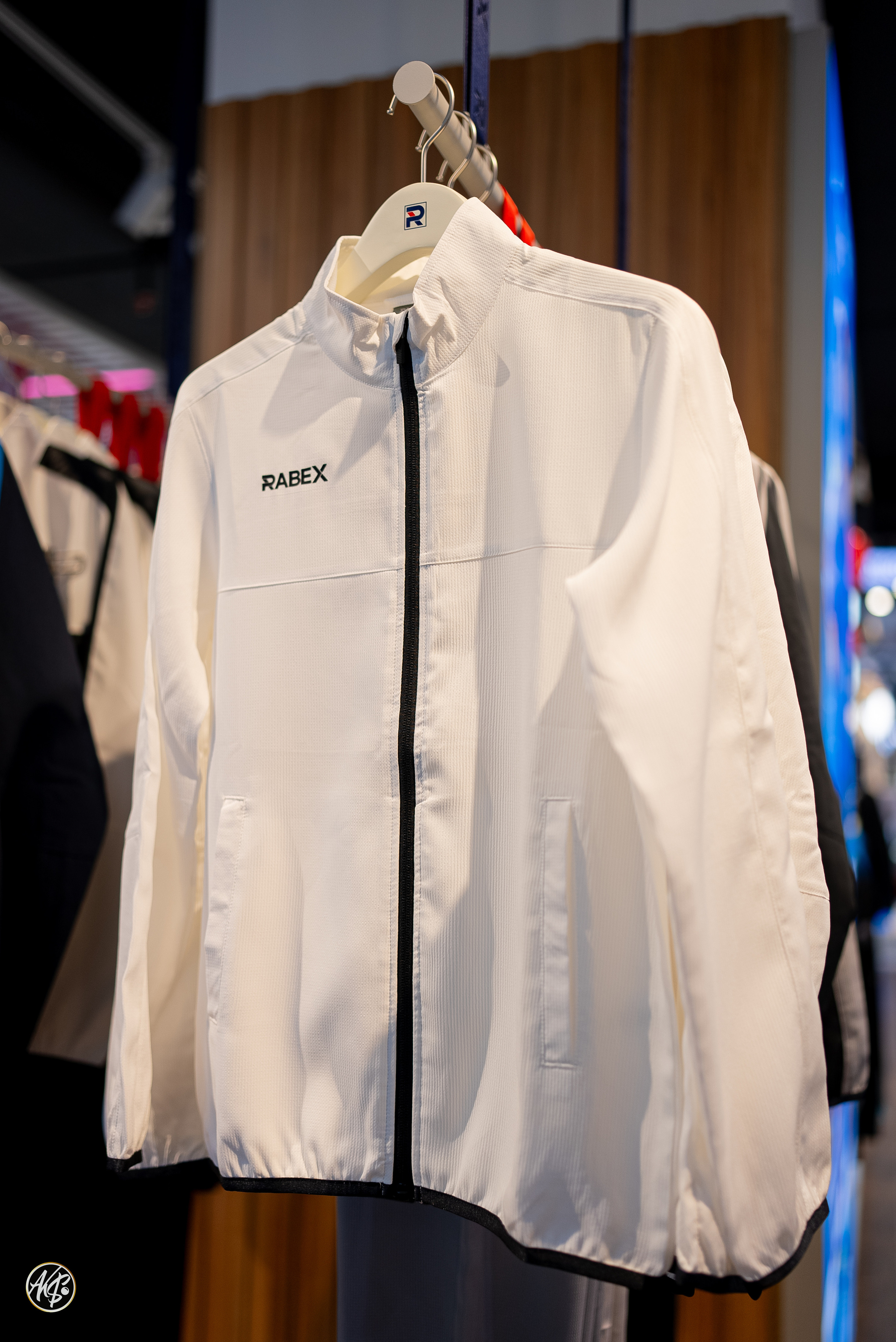 CONTENT FOR BUSINESS. Aks Production