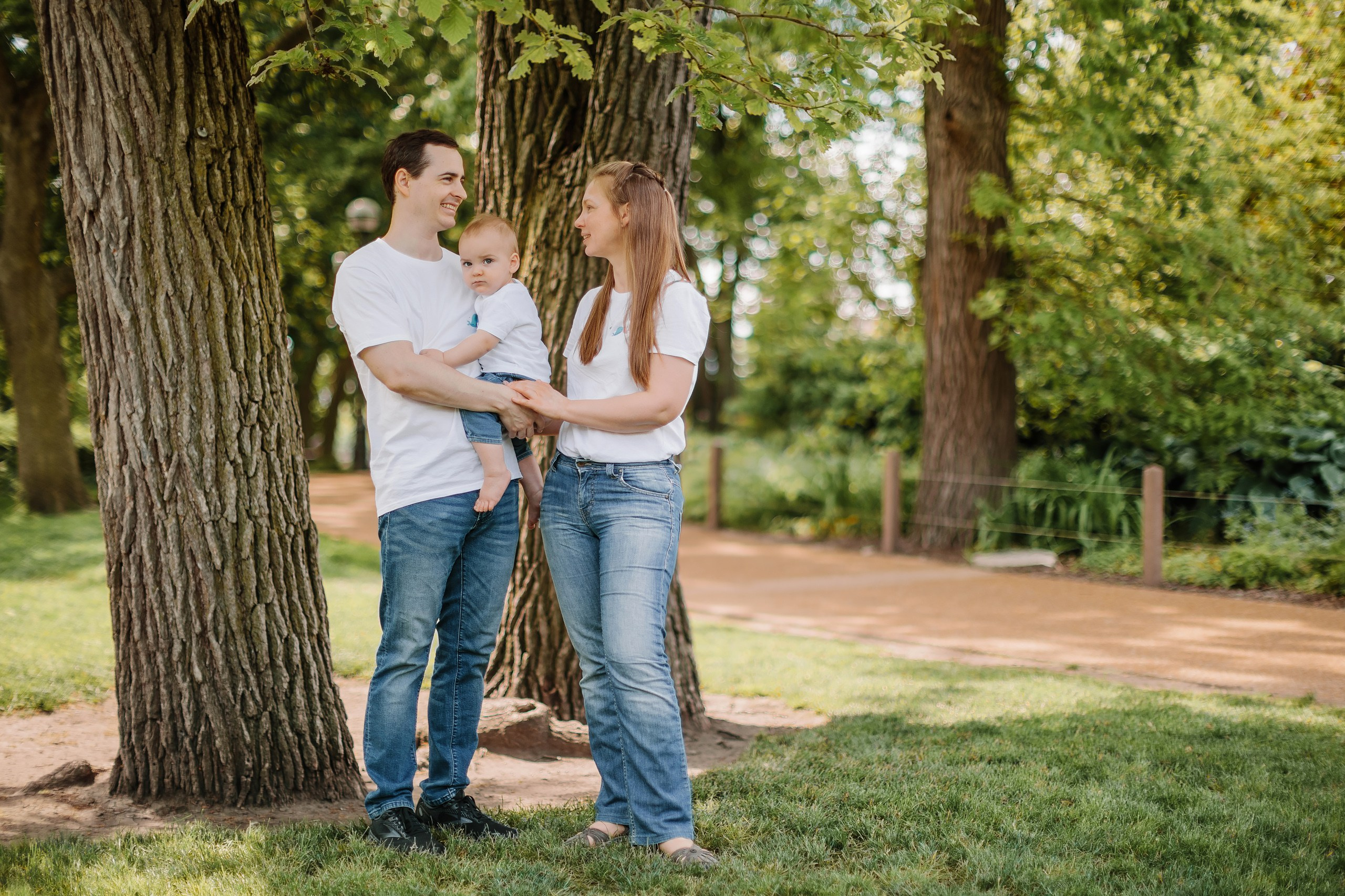 13.05.24 Family Photoshoot. Wedding family event photographer in Chicago Nick Yushevich