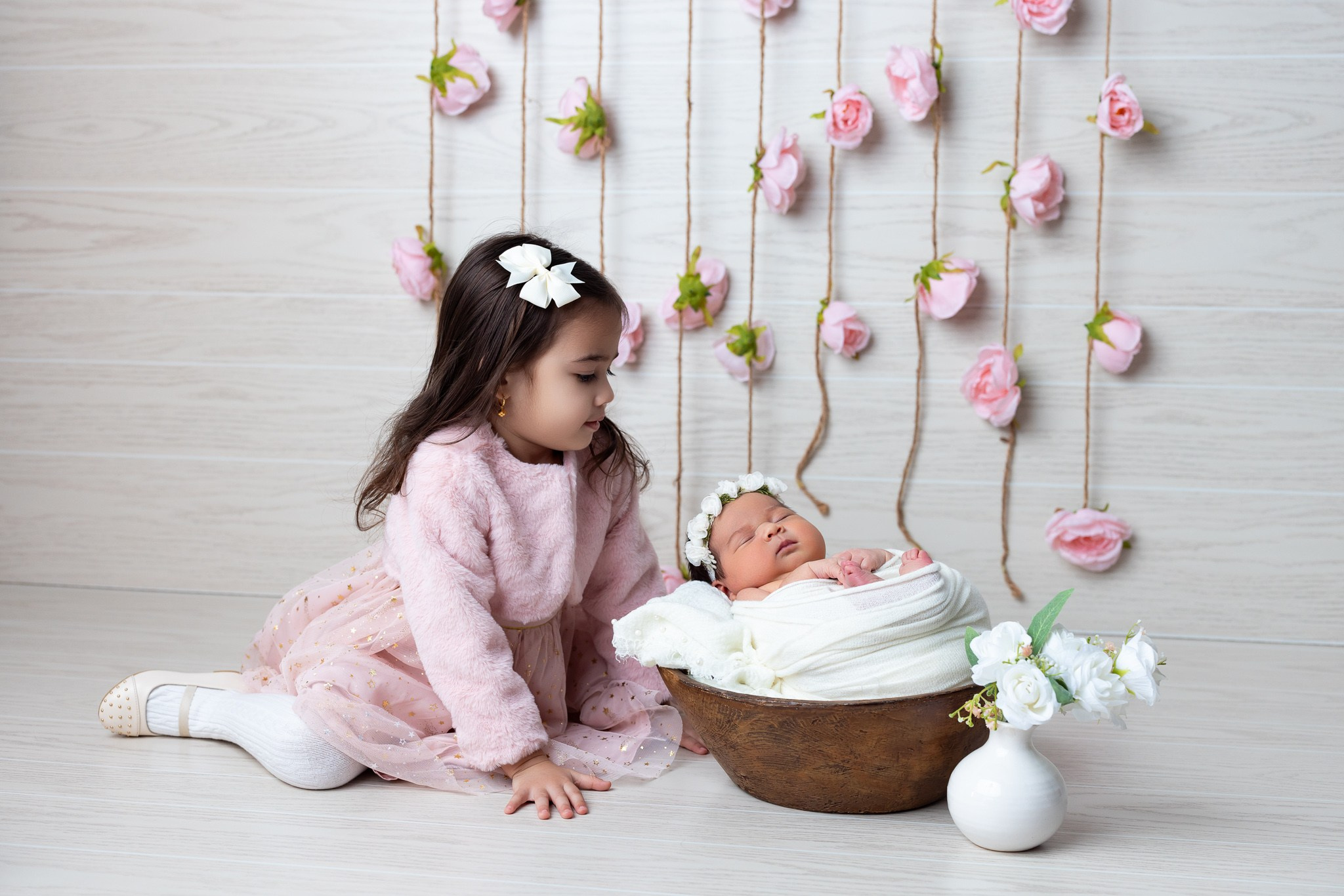 Harmony Newborn Photoshoot. Professional family, maternity & newborn photographer in North Charleston, SC, creating timeless portraits