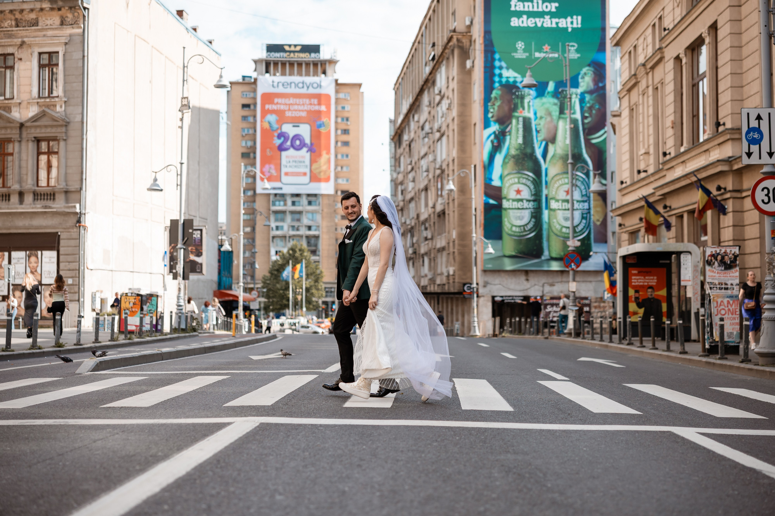 Adriana & Ionel. Home