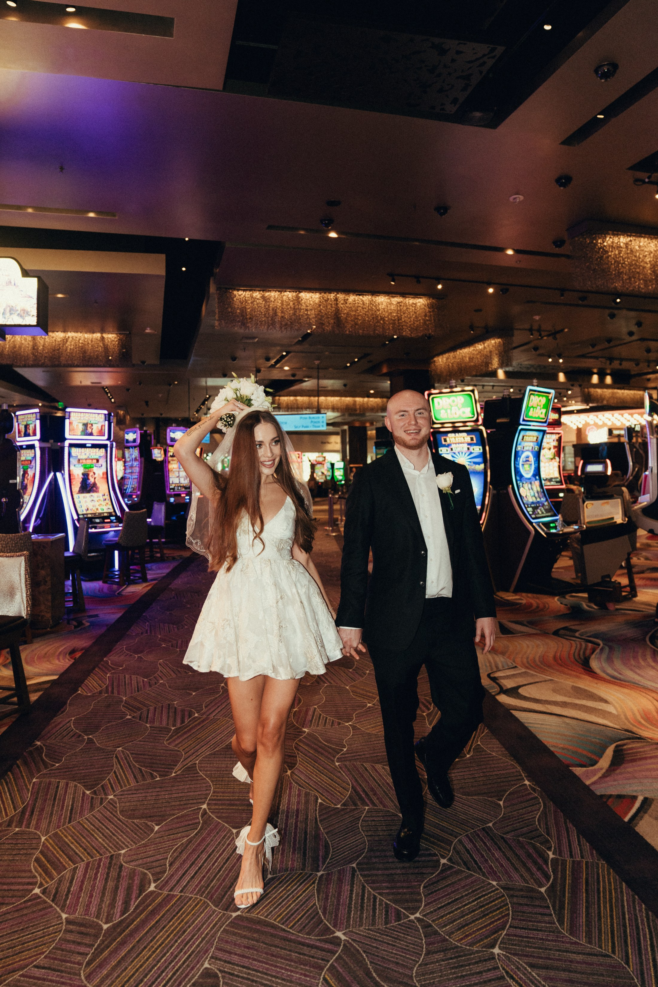 Liza&Nazar. Wedding & elopement photographer Viktoriya Kravtsov. Las Vegas