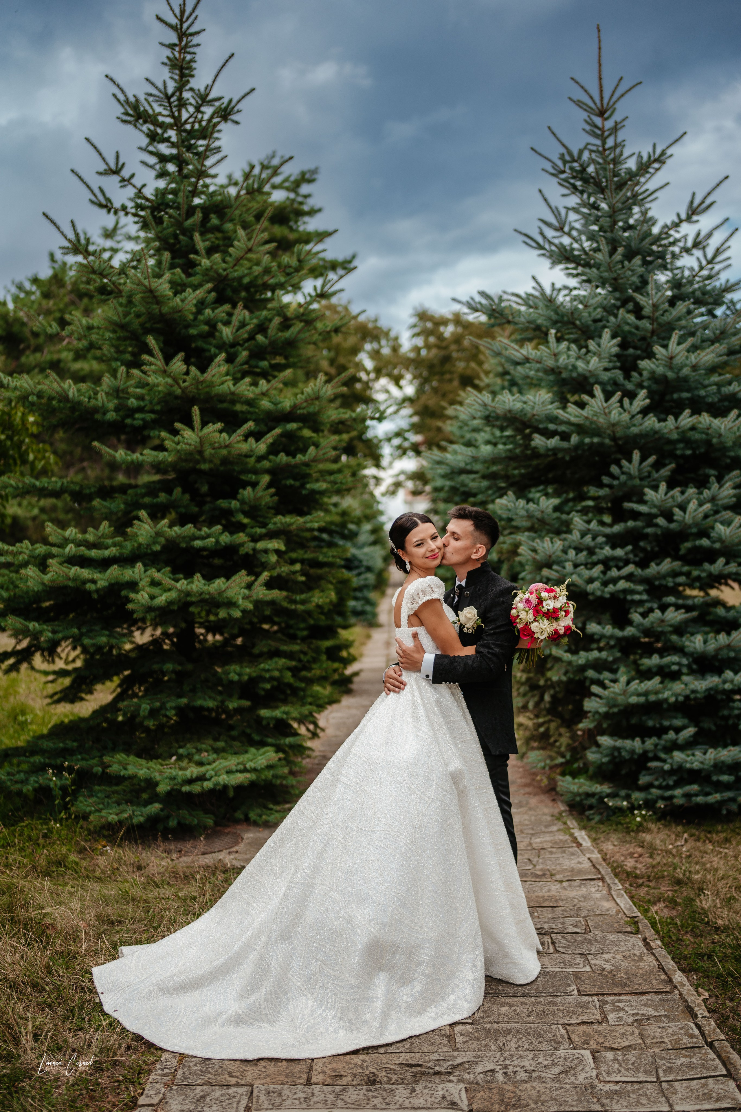 Amalia & Denis – Poveste foto de iubire. Fotograf de nuntă, corporate, botezuri, majorate și aniversări Roman, Lucaci Cornel