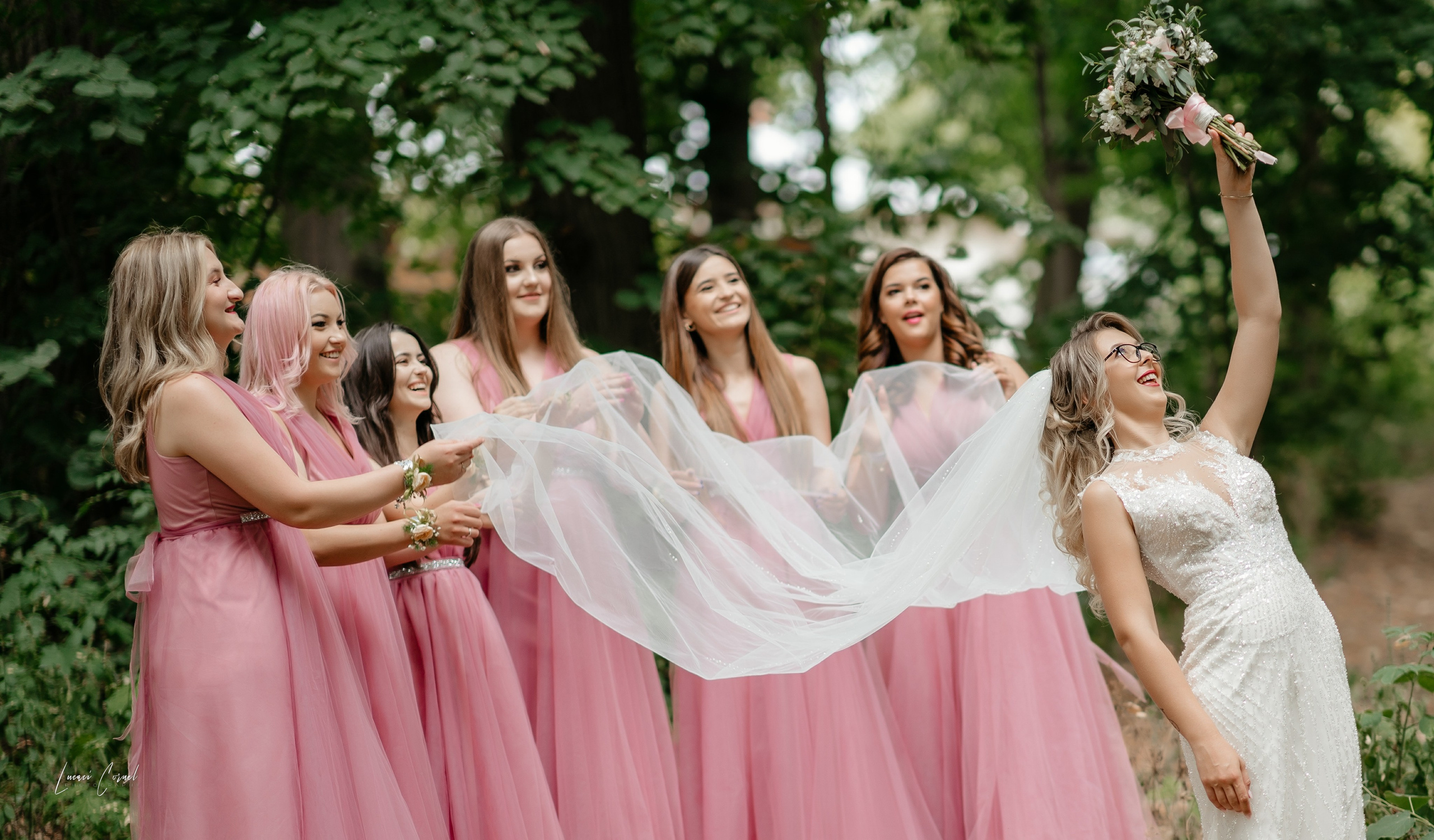 Luiza & Bogdan – Poveste vizuală. Fotograf de nuntă, corporate, botezuri, majorate și aniversări Roman, Lucaci Cornel