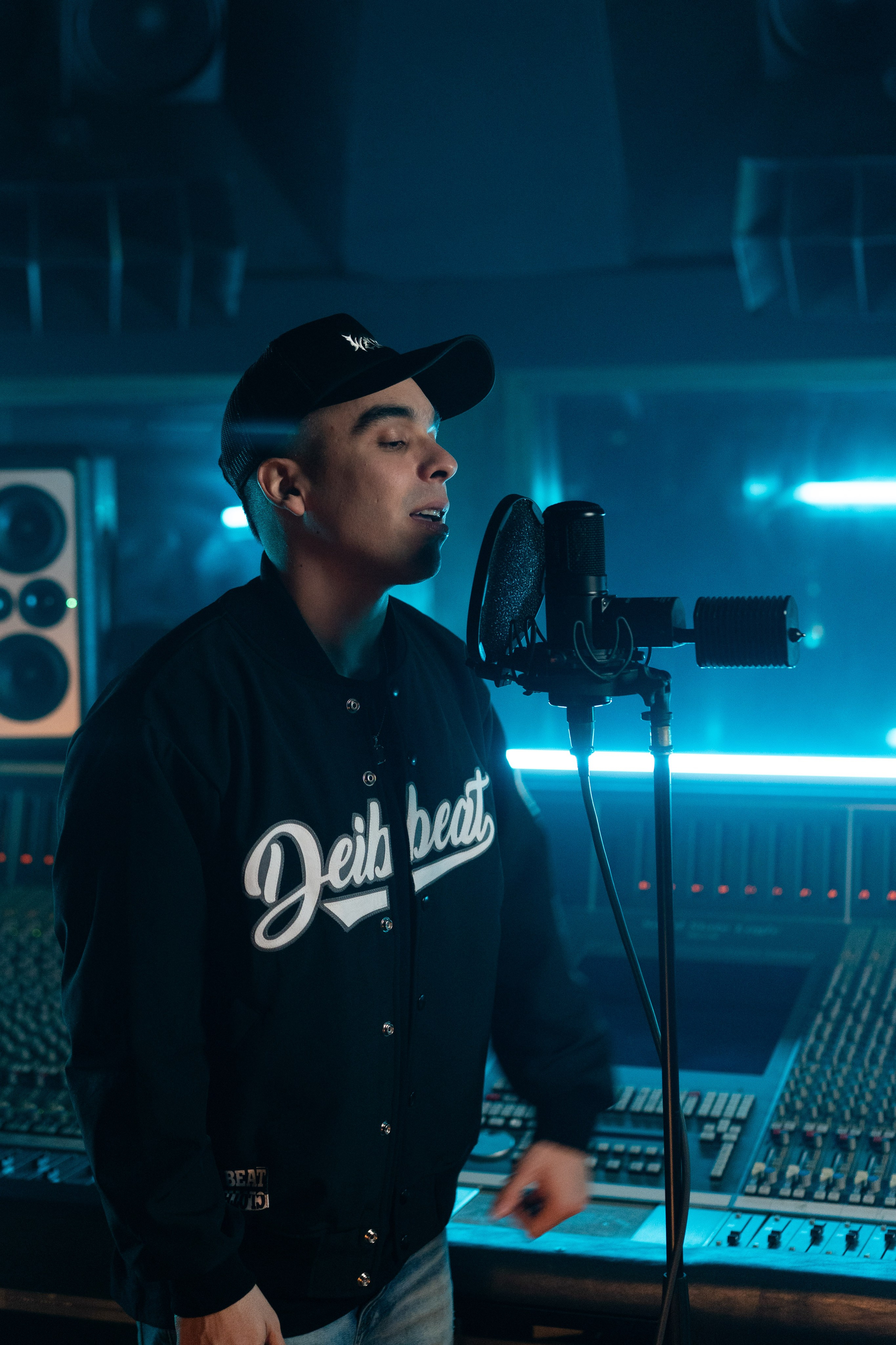 Portrait & Lifestyle Photographer