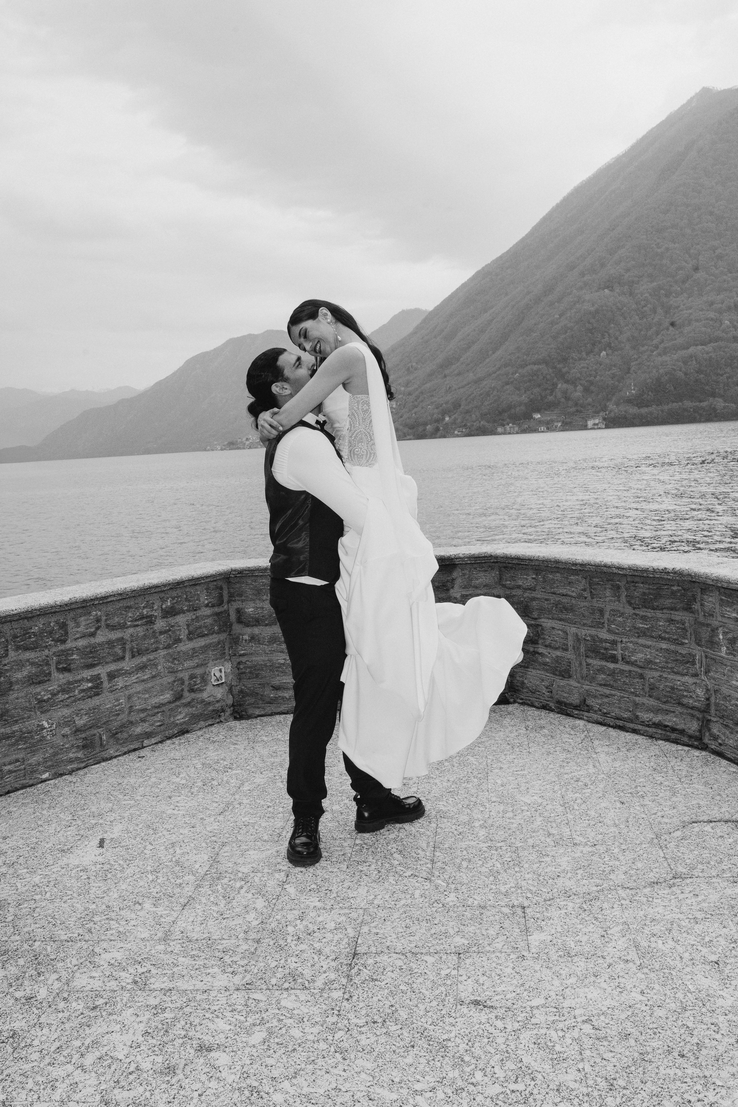An intimate escape on Lake Como This one felt like La Dolce Vita. PHOTOGRAPHER IN ITALY