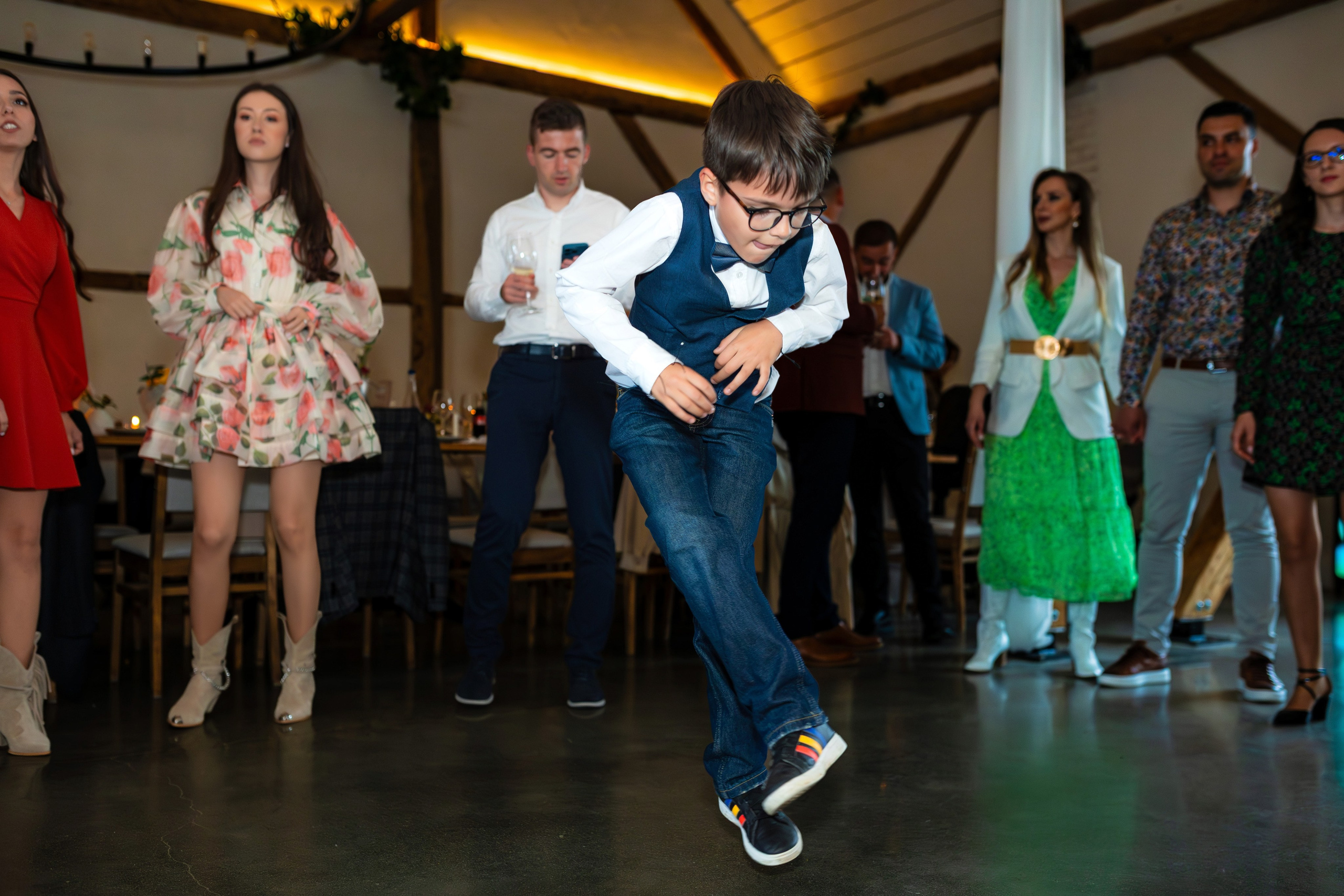 Petrecere Raluca si Paul. Ionut Brehuescu — Fotograf