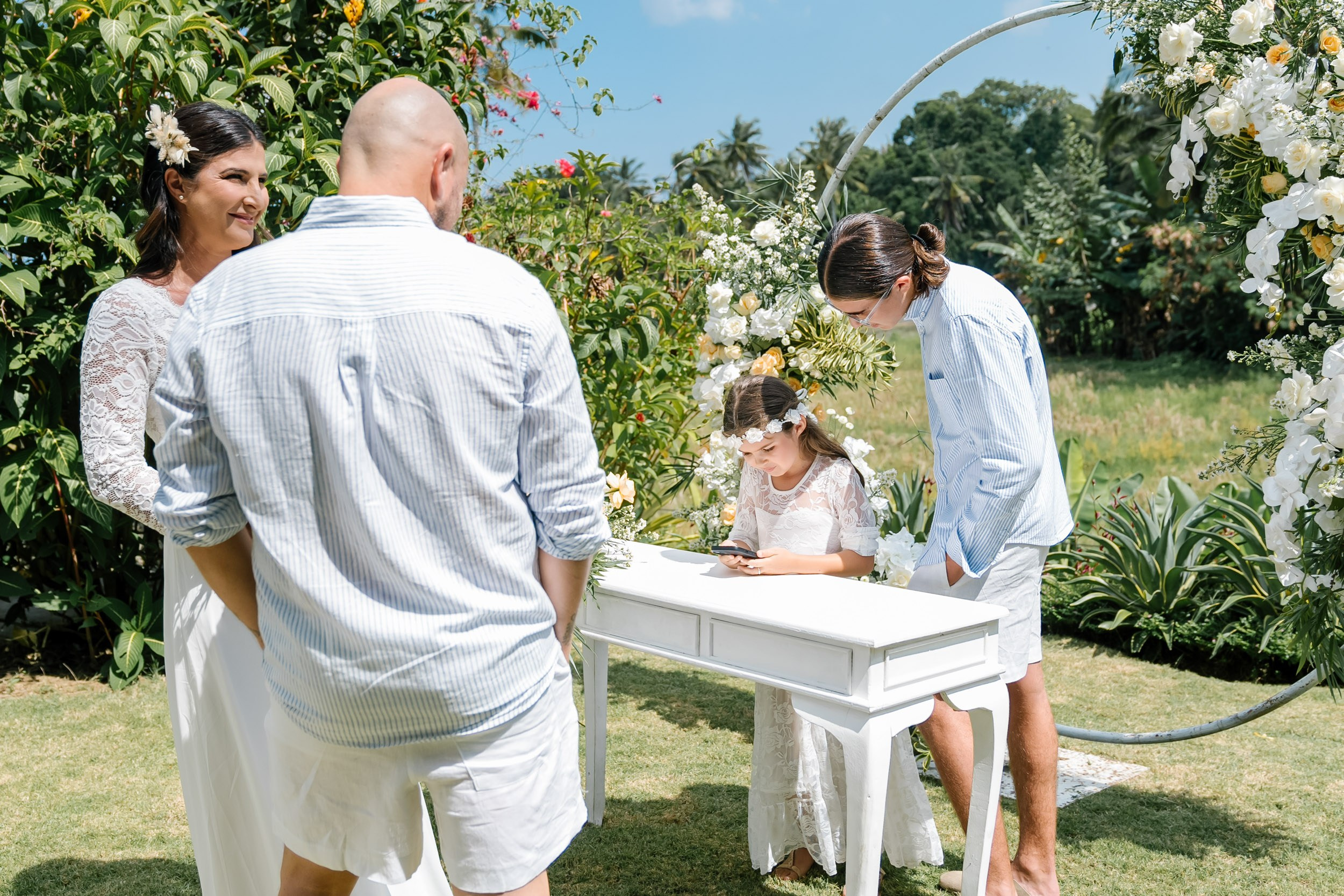 Sebastian & Alessandrina. Female Photographer in Bali