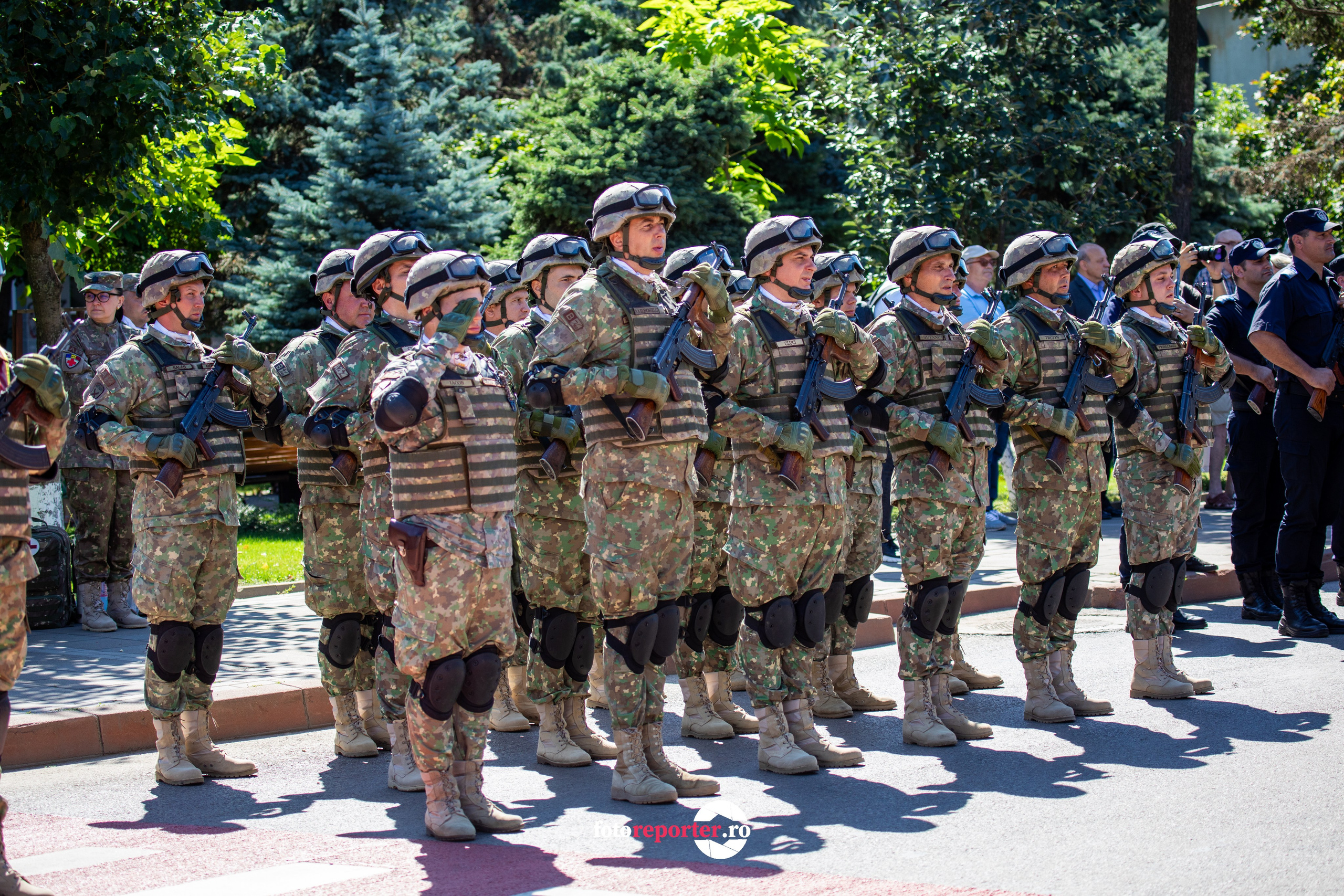 Ziua Drapelului Național sărbătorită la Botoșani. GALERIE FOTO.https://foto-reporter.ro .https://www.facebook.com/alinochirila/