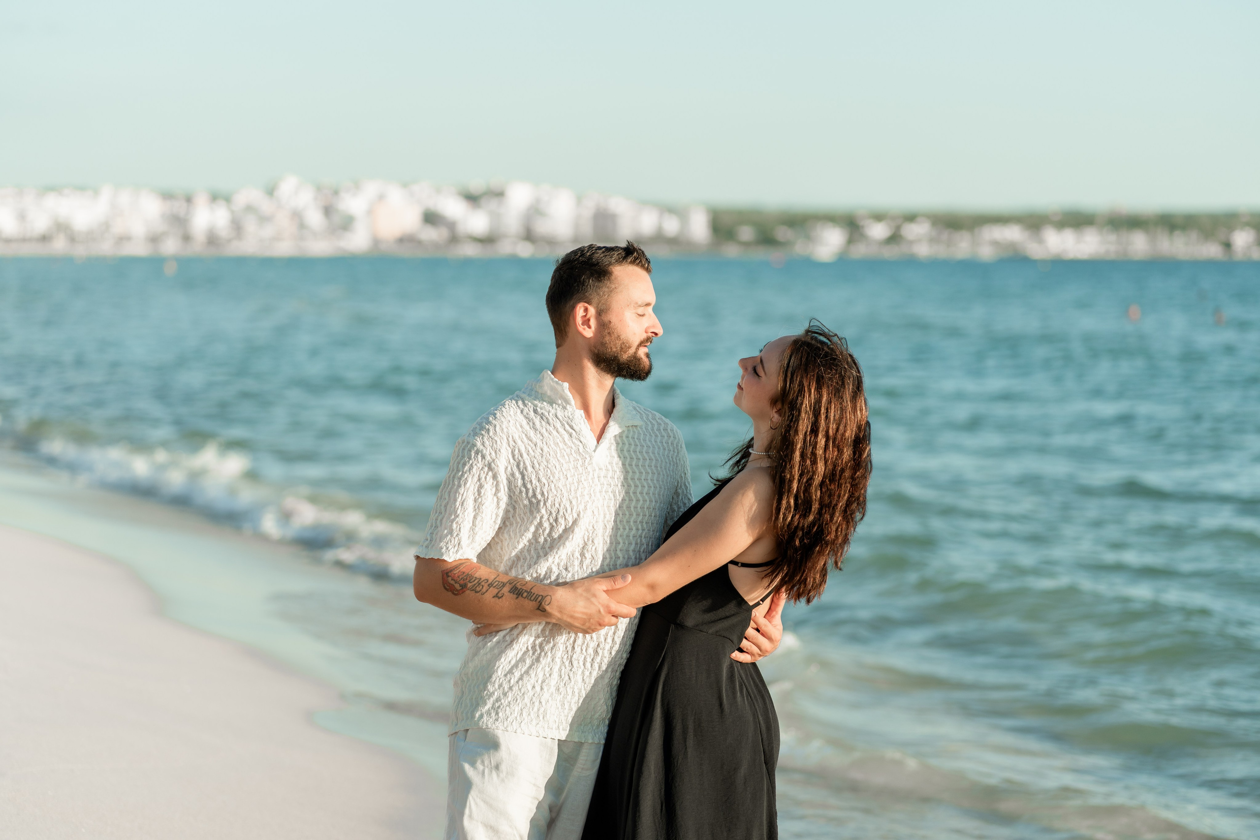 Paarshooting Playa de Palma. Deine Fotografin auf Mallorca für Familien und Business