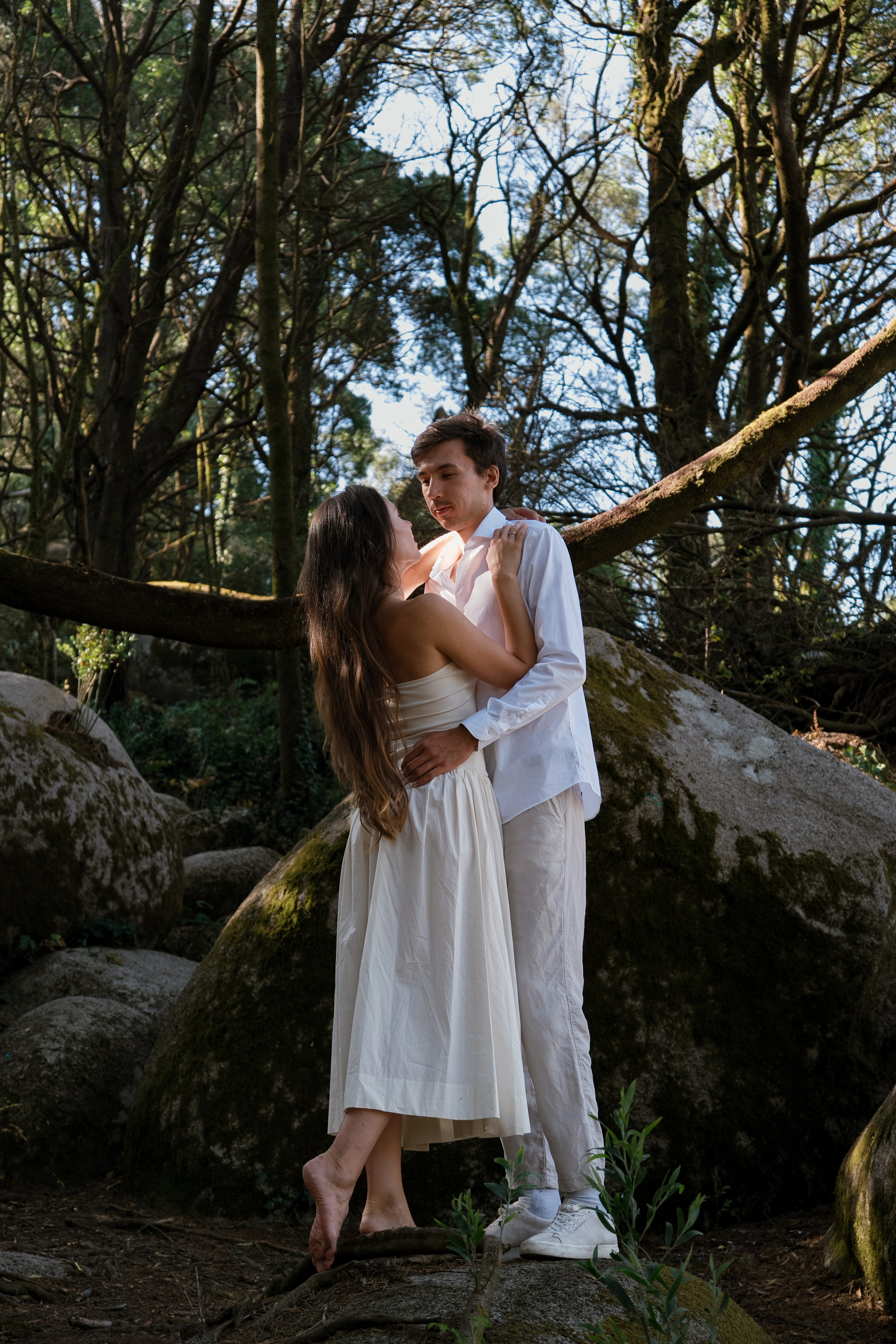 Anya & Dima in a forest. Bogdan S | PHOTOGRAPHER BASED IN LISBON