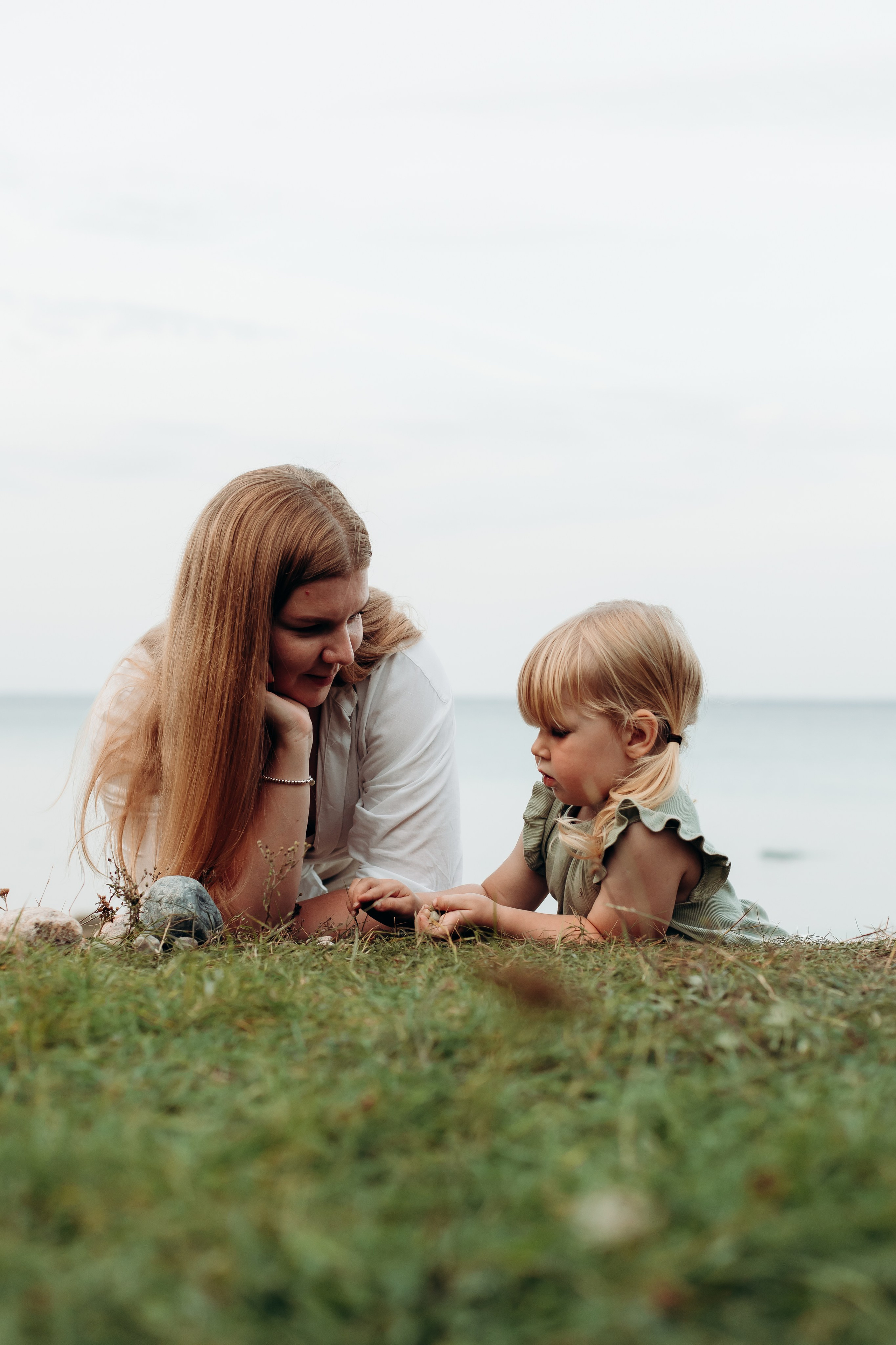 Эвелин, Иван, Саша и Эван. Главная