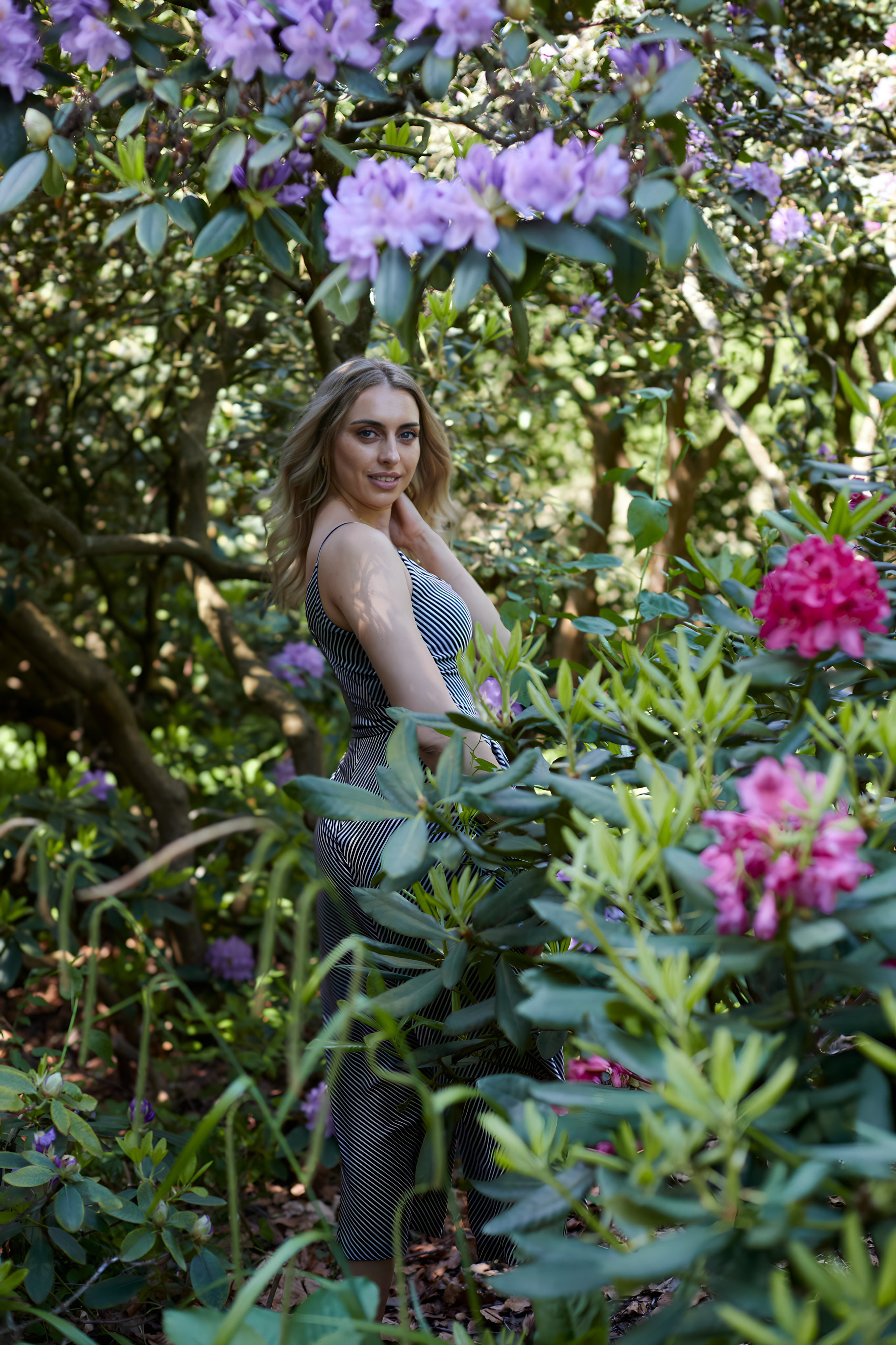 Viktorija im Garten. PHOTOgrapher Germany MARBURG